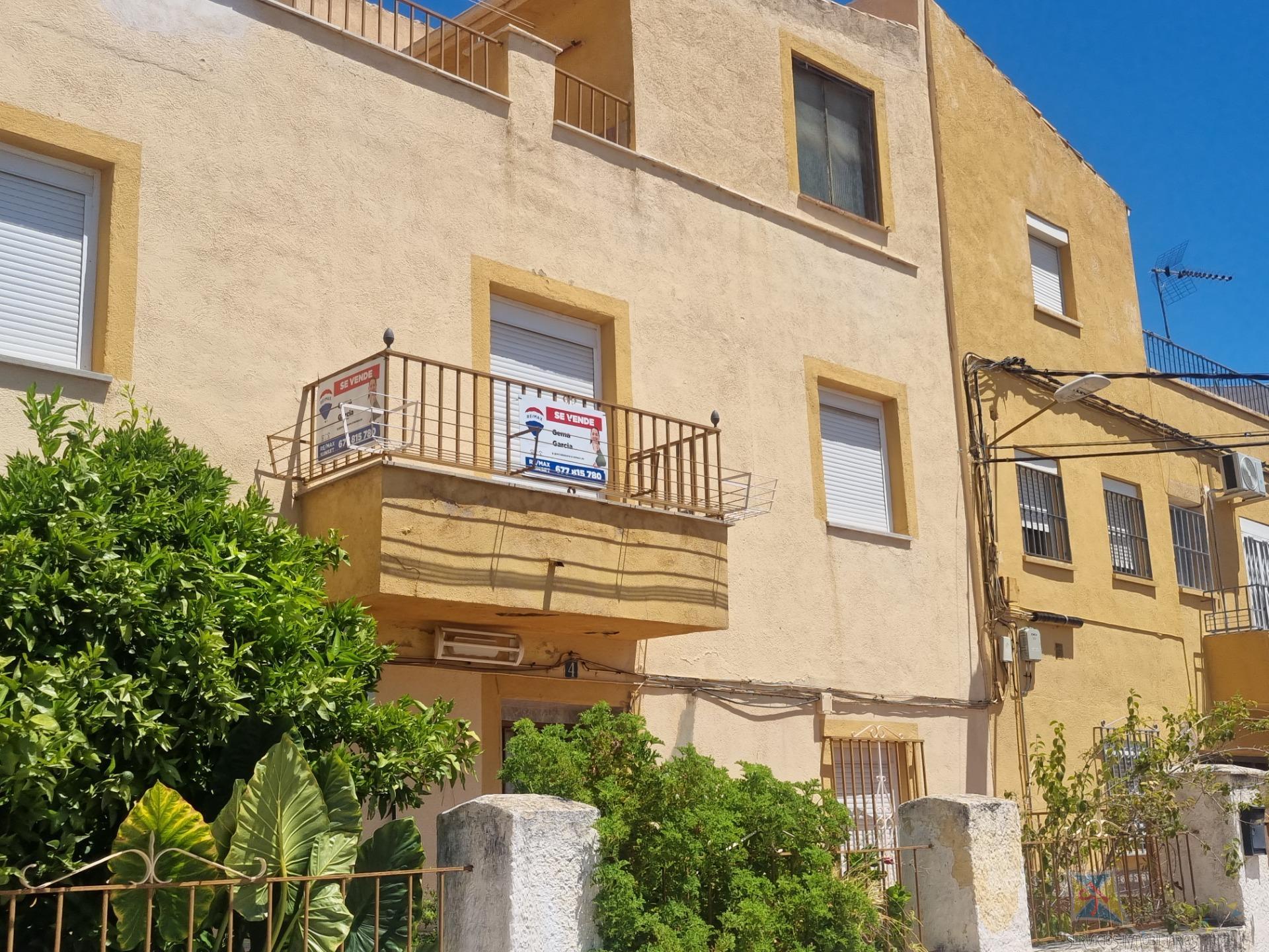 For sale of house in Jaén