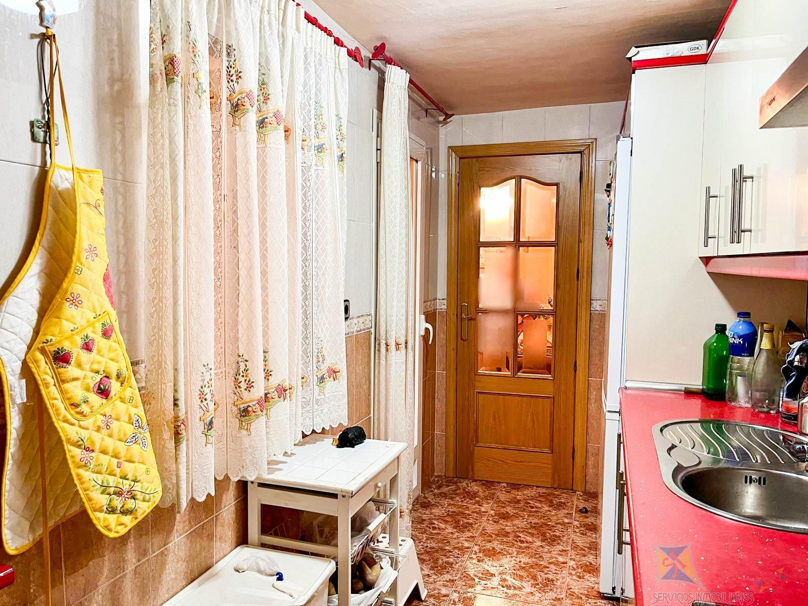 For sale of house in Jaén