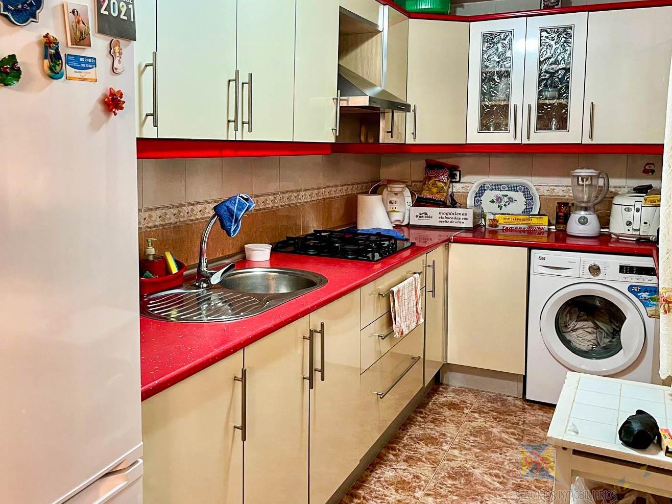 For sale of house in Jaén