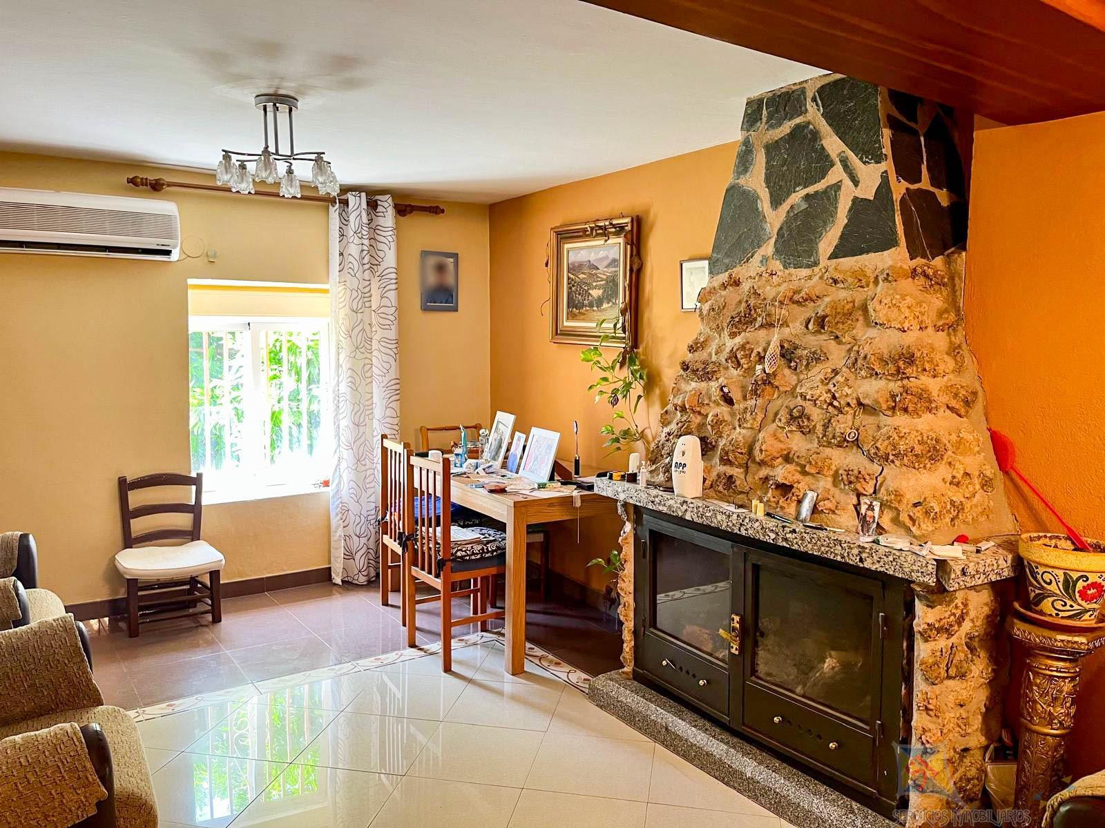 For sale of house in Jaén