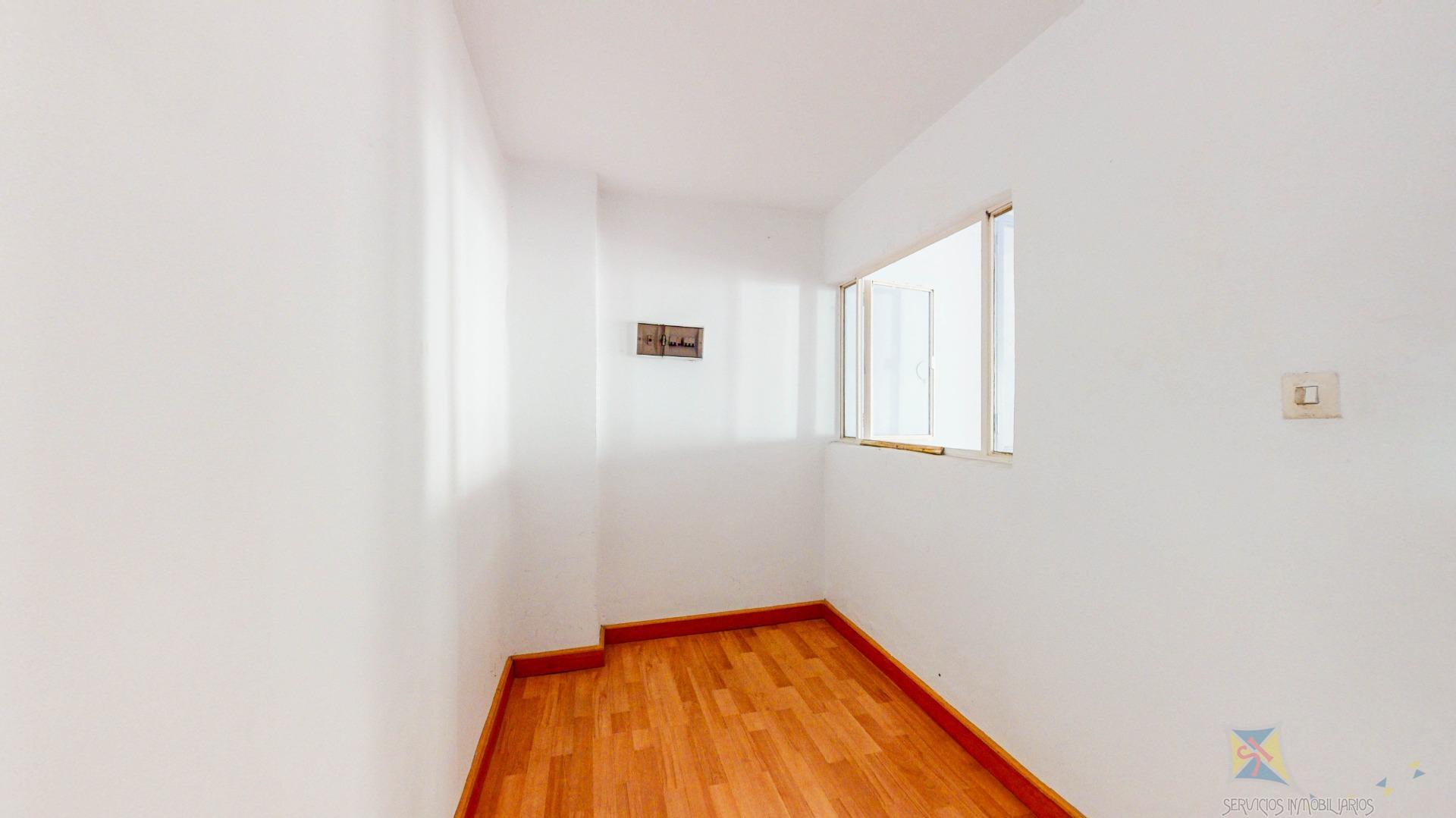 For sale of commercial in Málaga