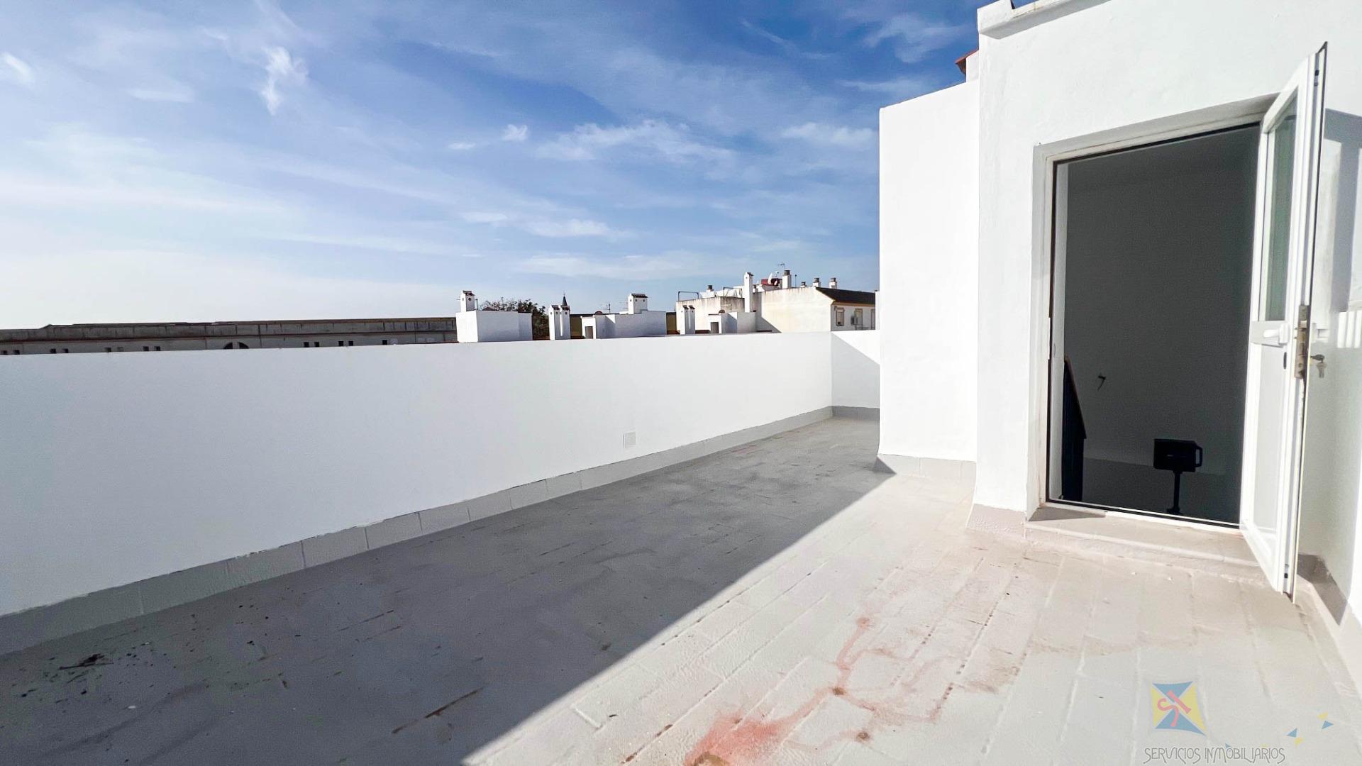 For sale of house in Campillos