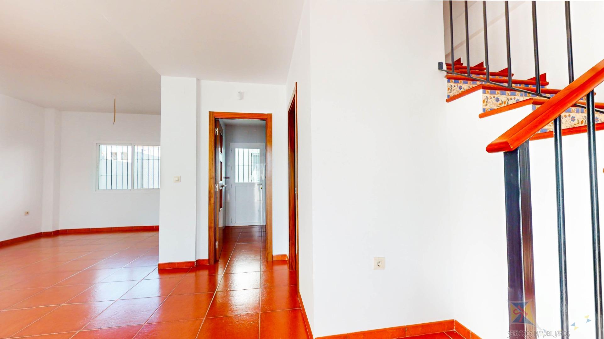 For sale of house in Campillos