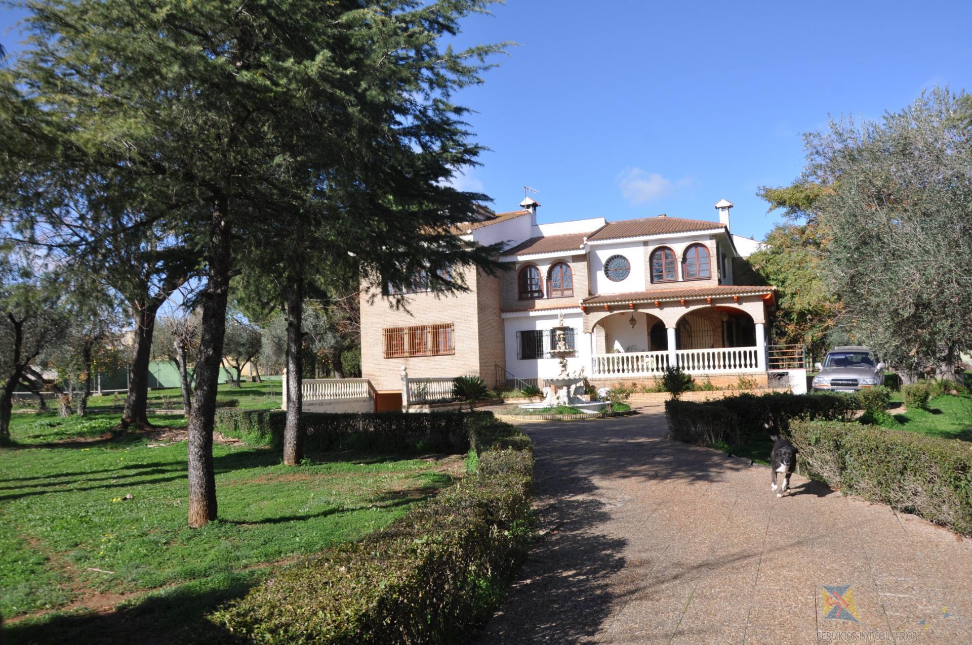 Venta de chalet en Palomares del Rio