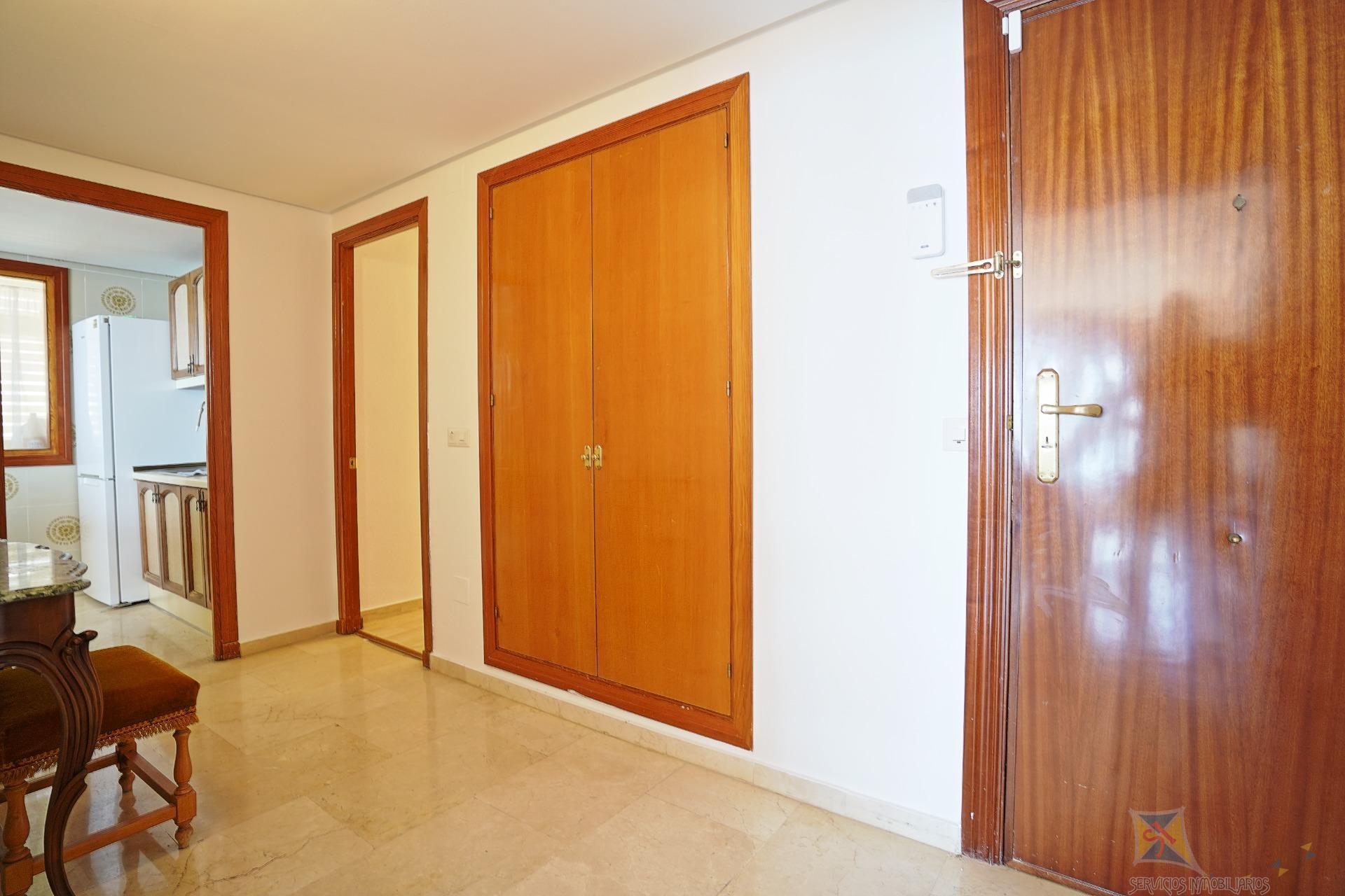 For sale of flat in Benalmádena