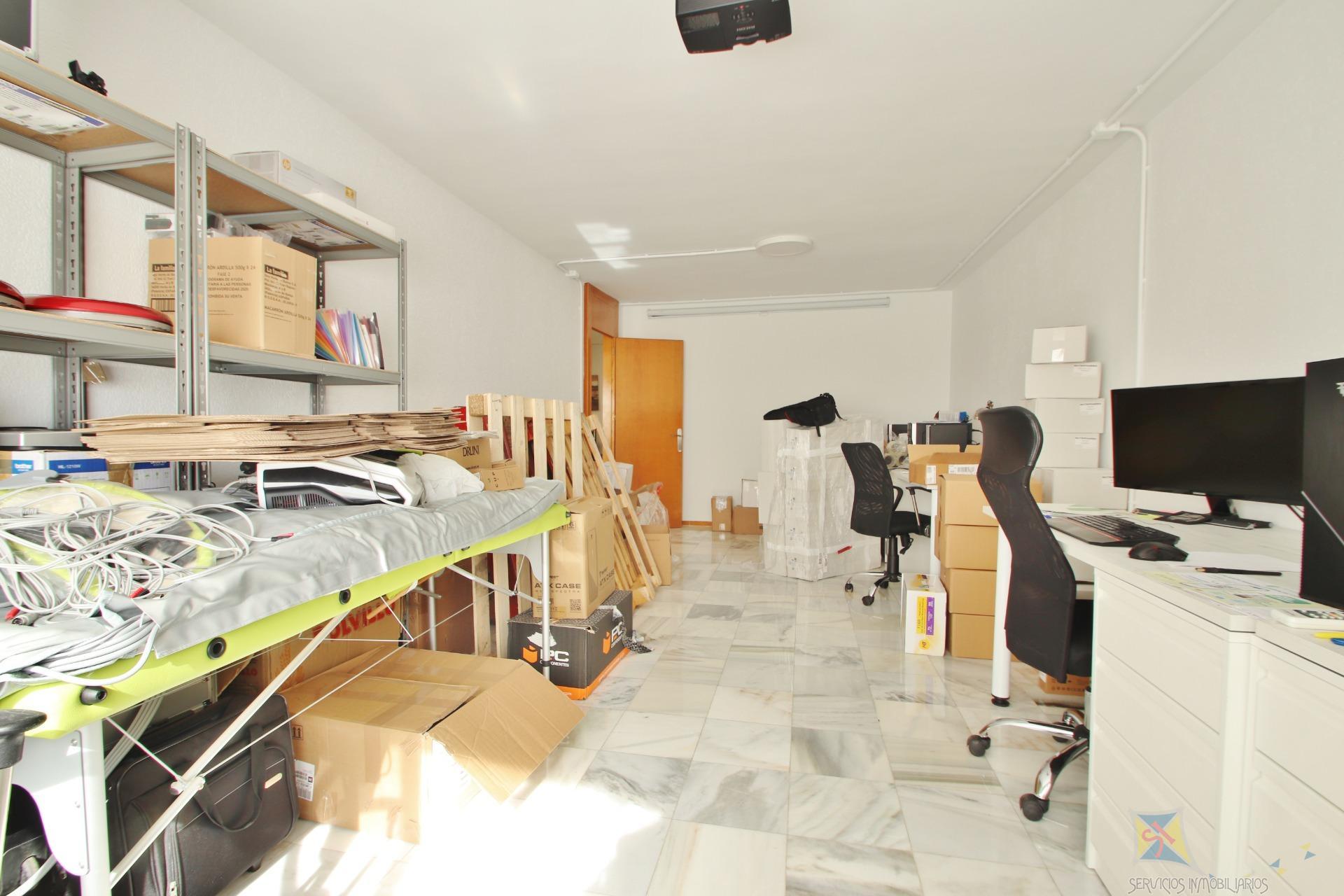 Venta de oficina en Almería