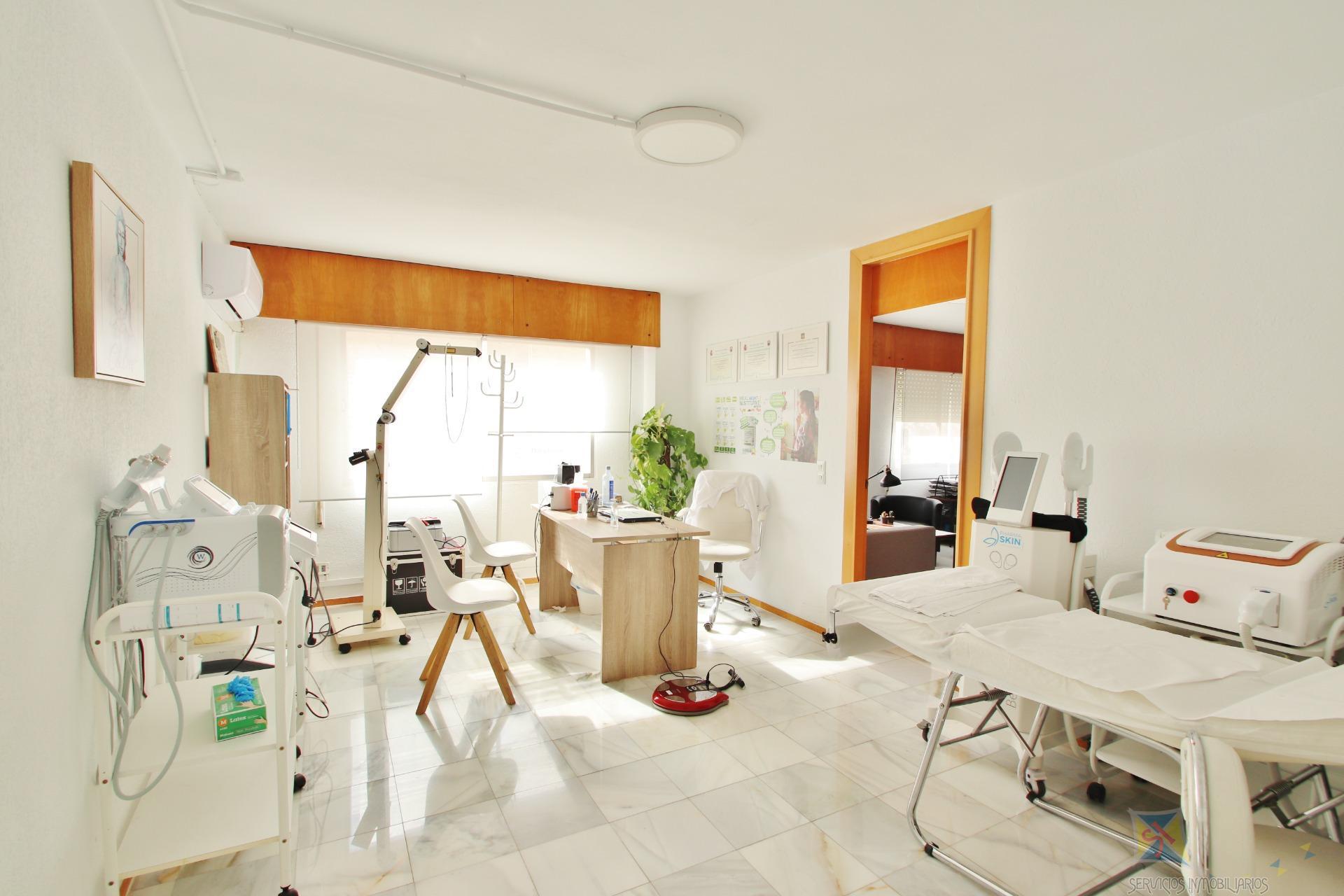 Venta de oficina en Almería