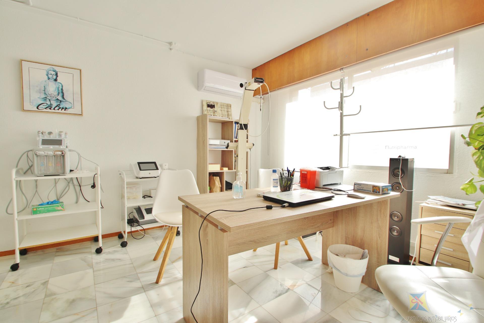 Venta de oficina en Almería