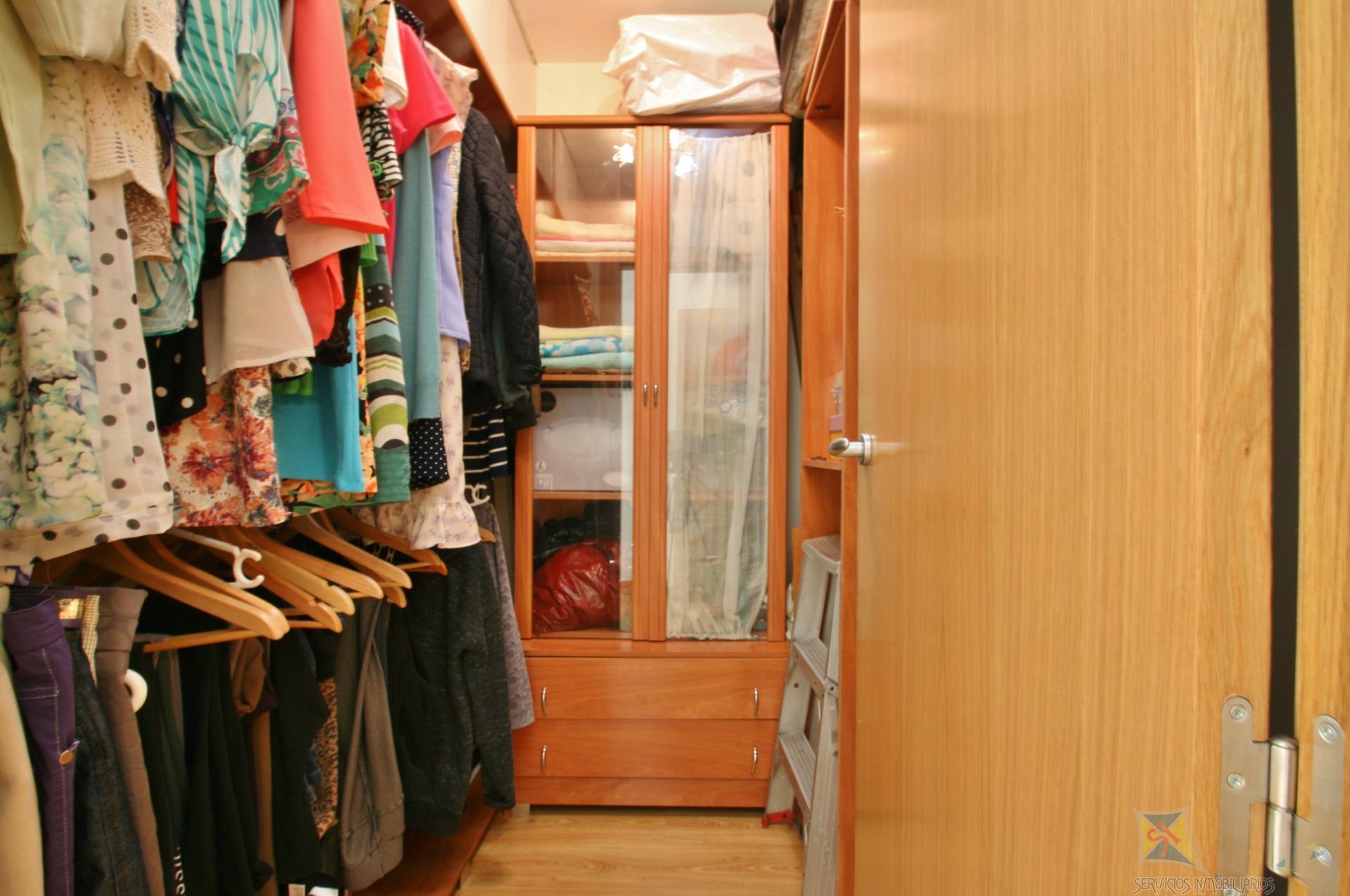 For sale of flat in Almería