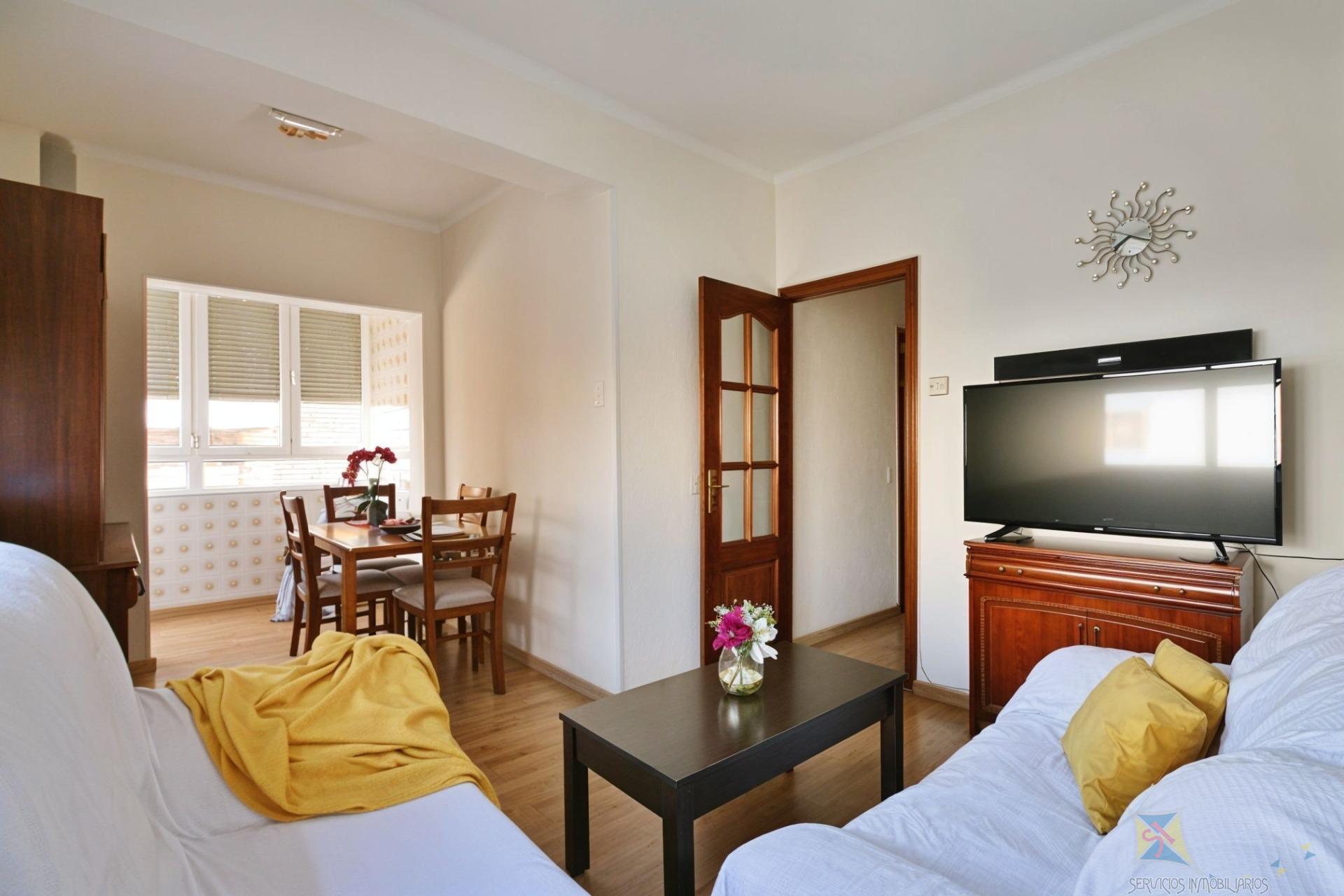 For sale of flat in Almería
