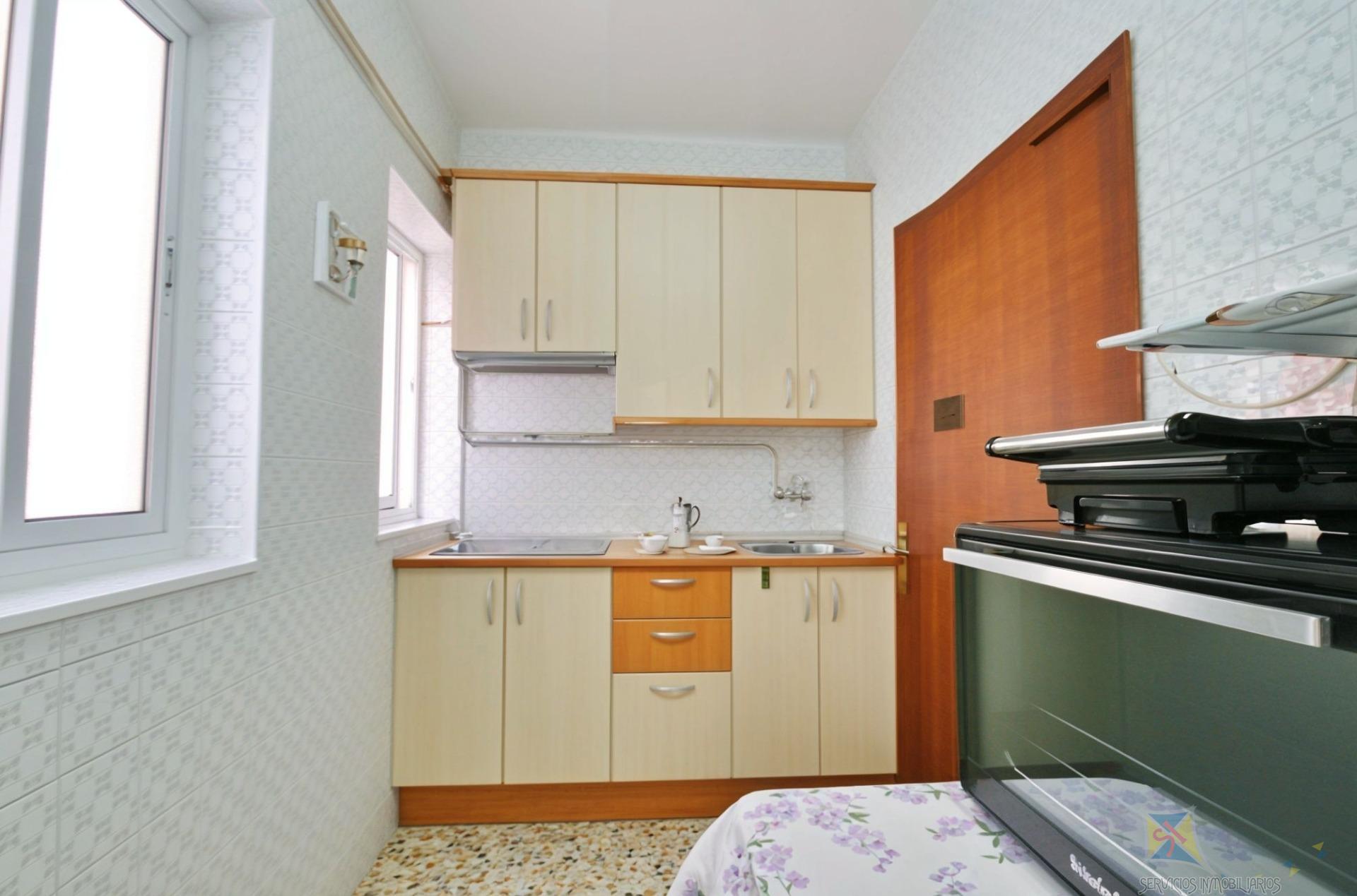 For sale of flat in Almería
