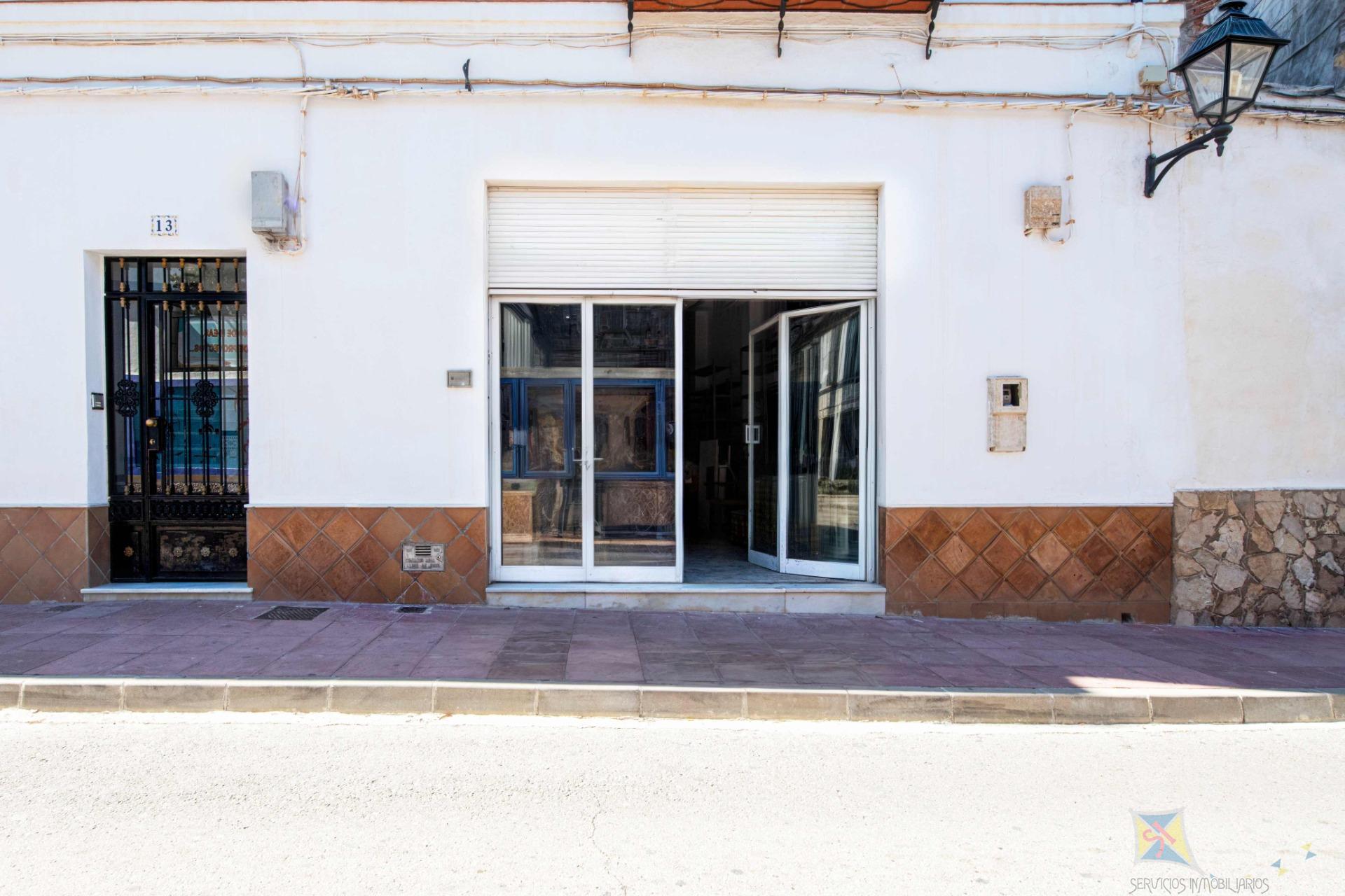 Venta de local comercial en Ronda