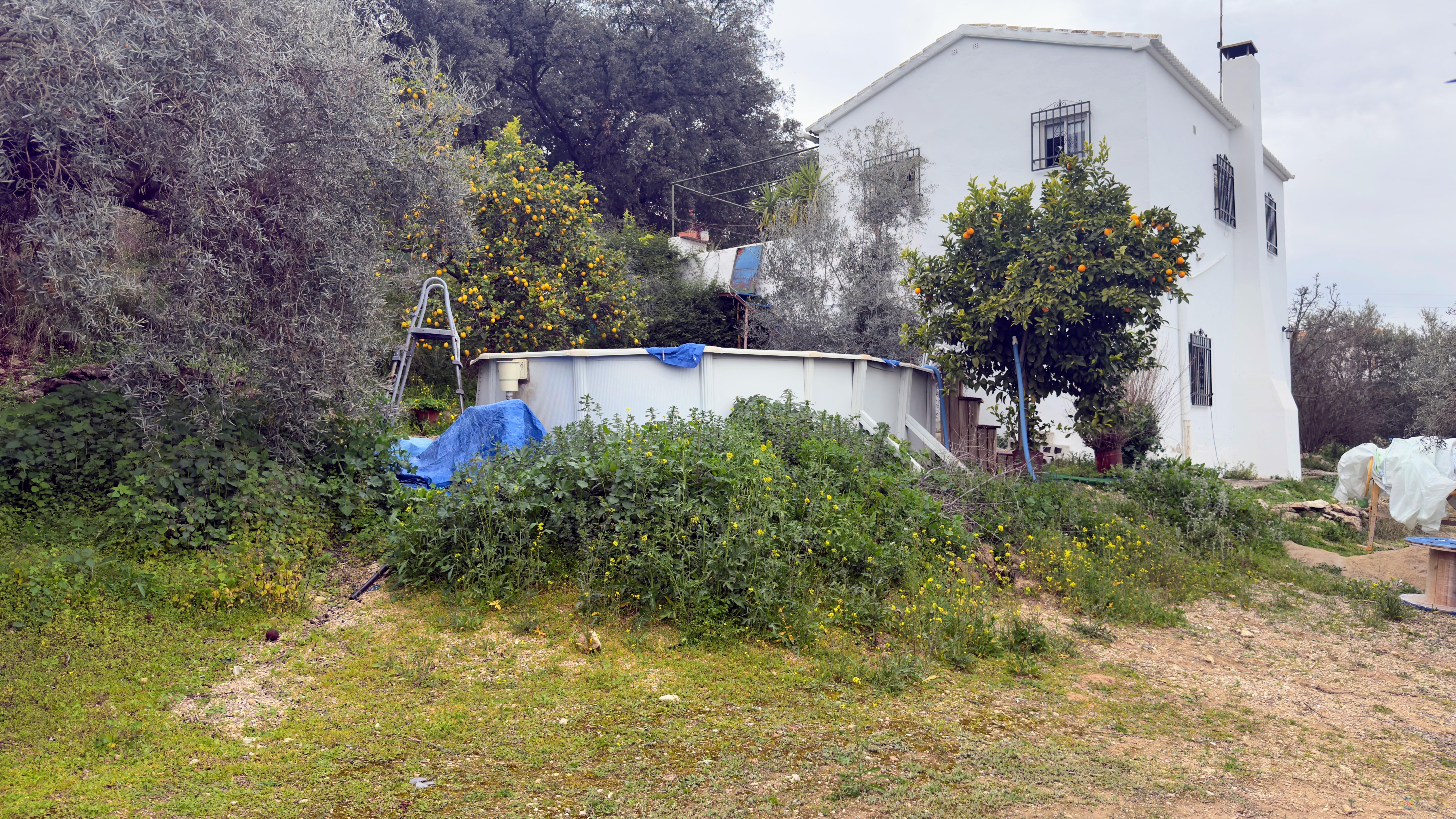 For sale of farmhouse in Villanueva de Algaidas