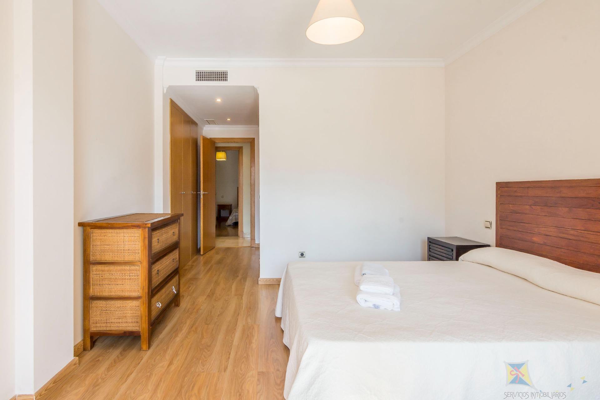 Venta de piso en Estepona