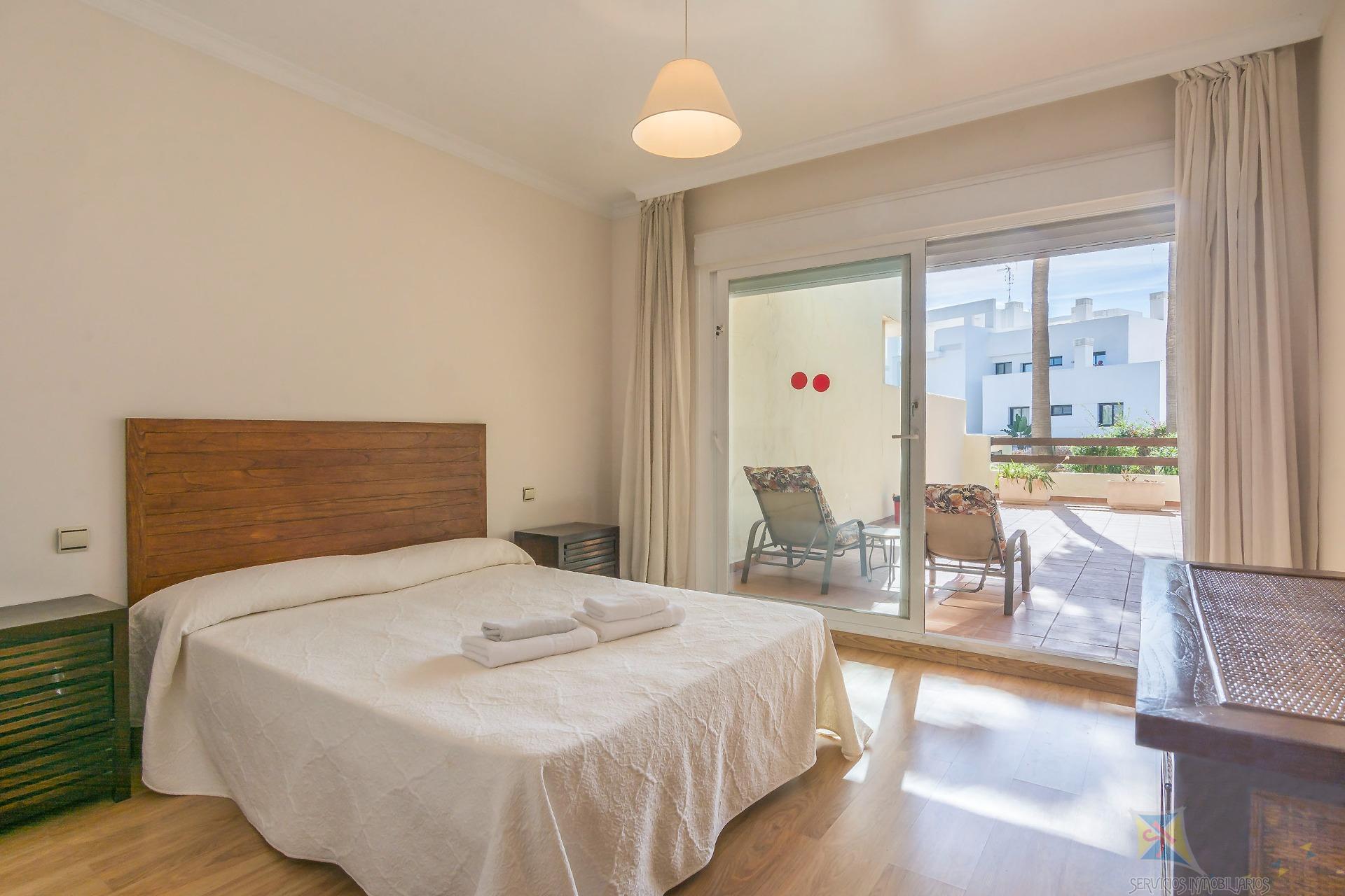 Venta de piso en Estepona