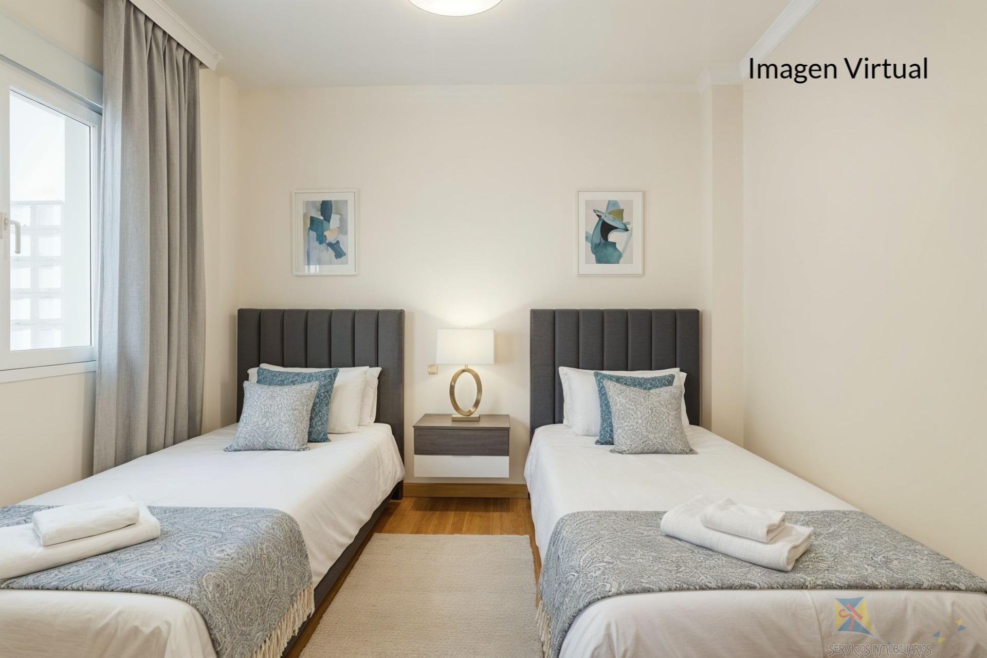 Venta de piso en Estepona