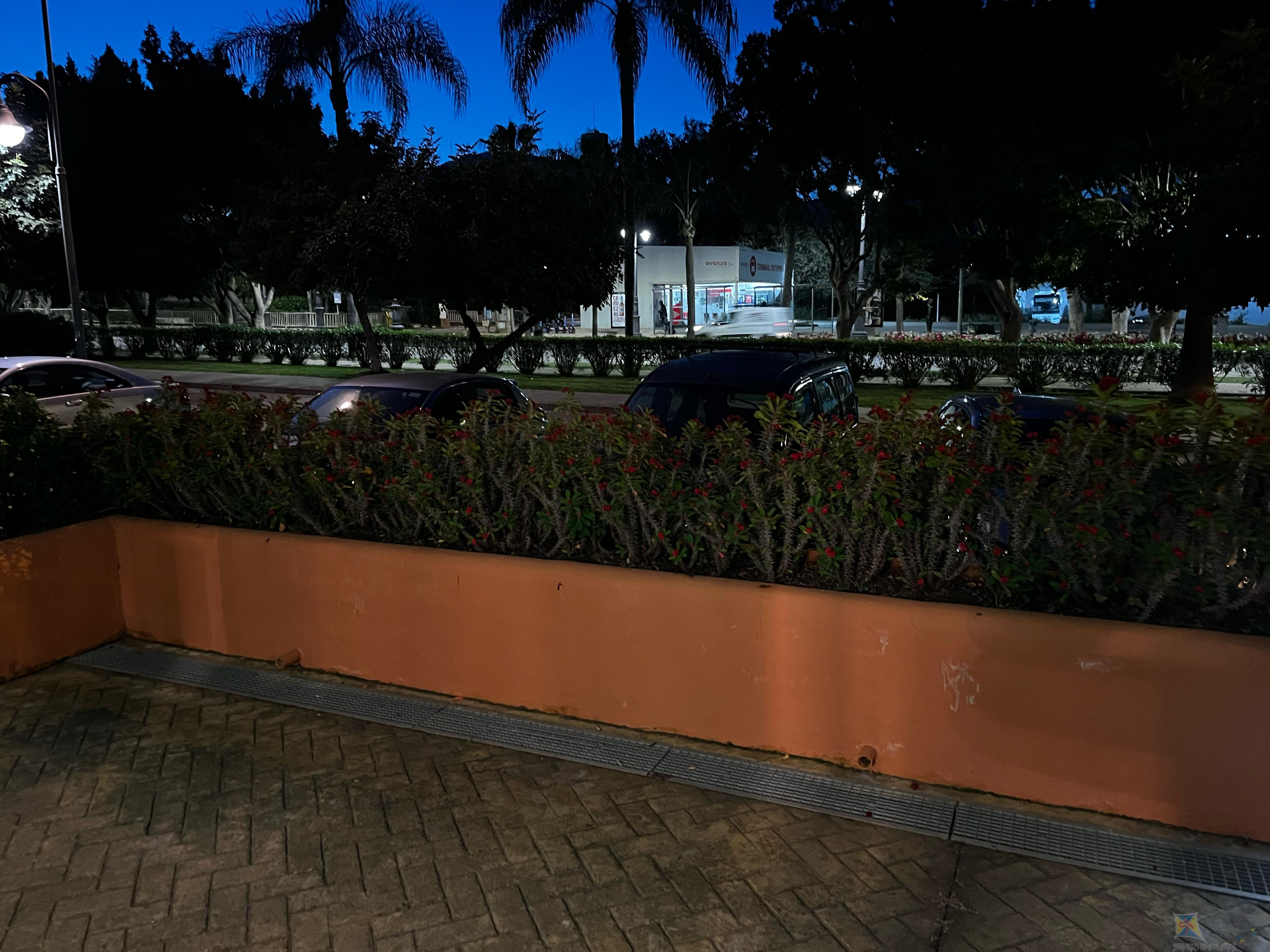 For sale of commercial in Estepona