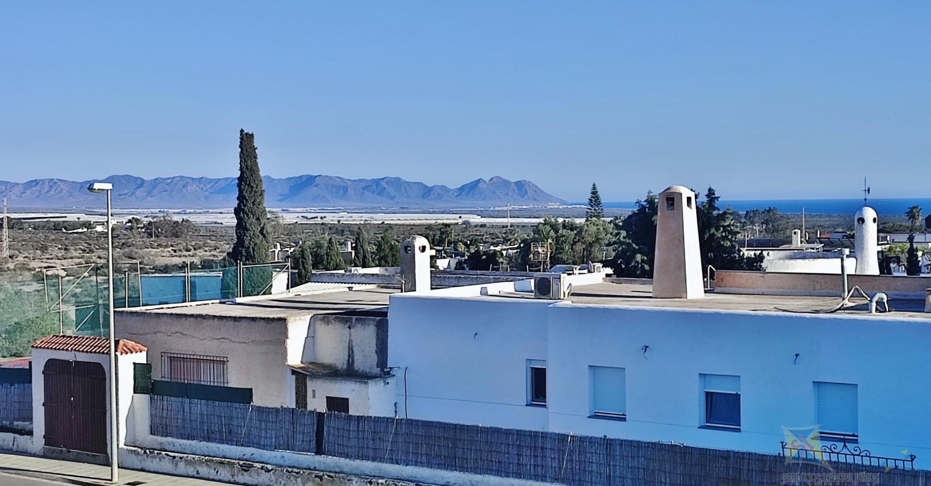 Venta de chalet en Almería