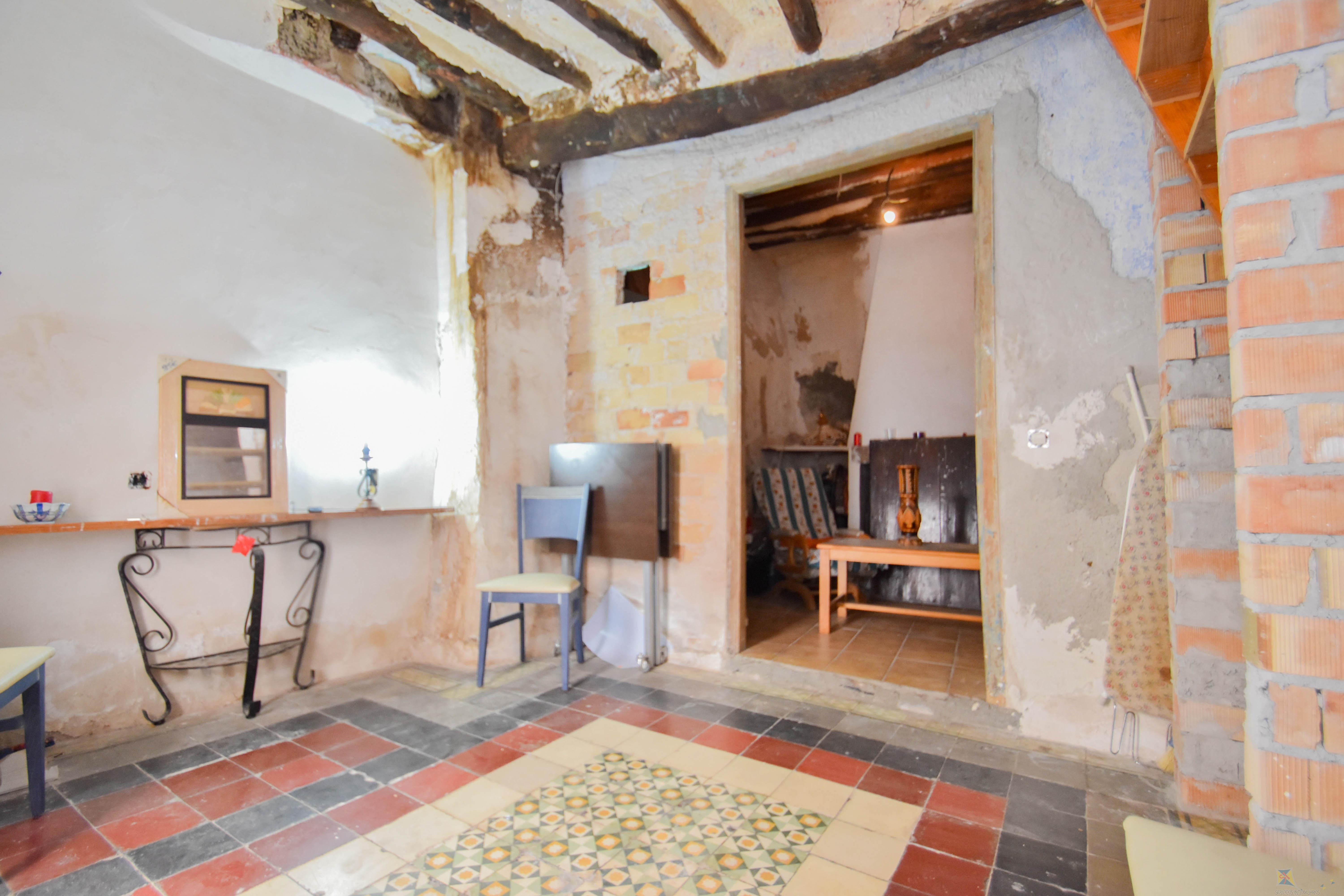 For sale of villa in Lanjaron