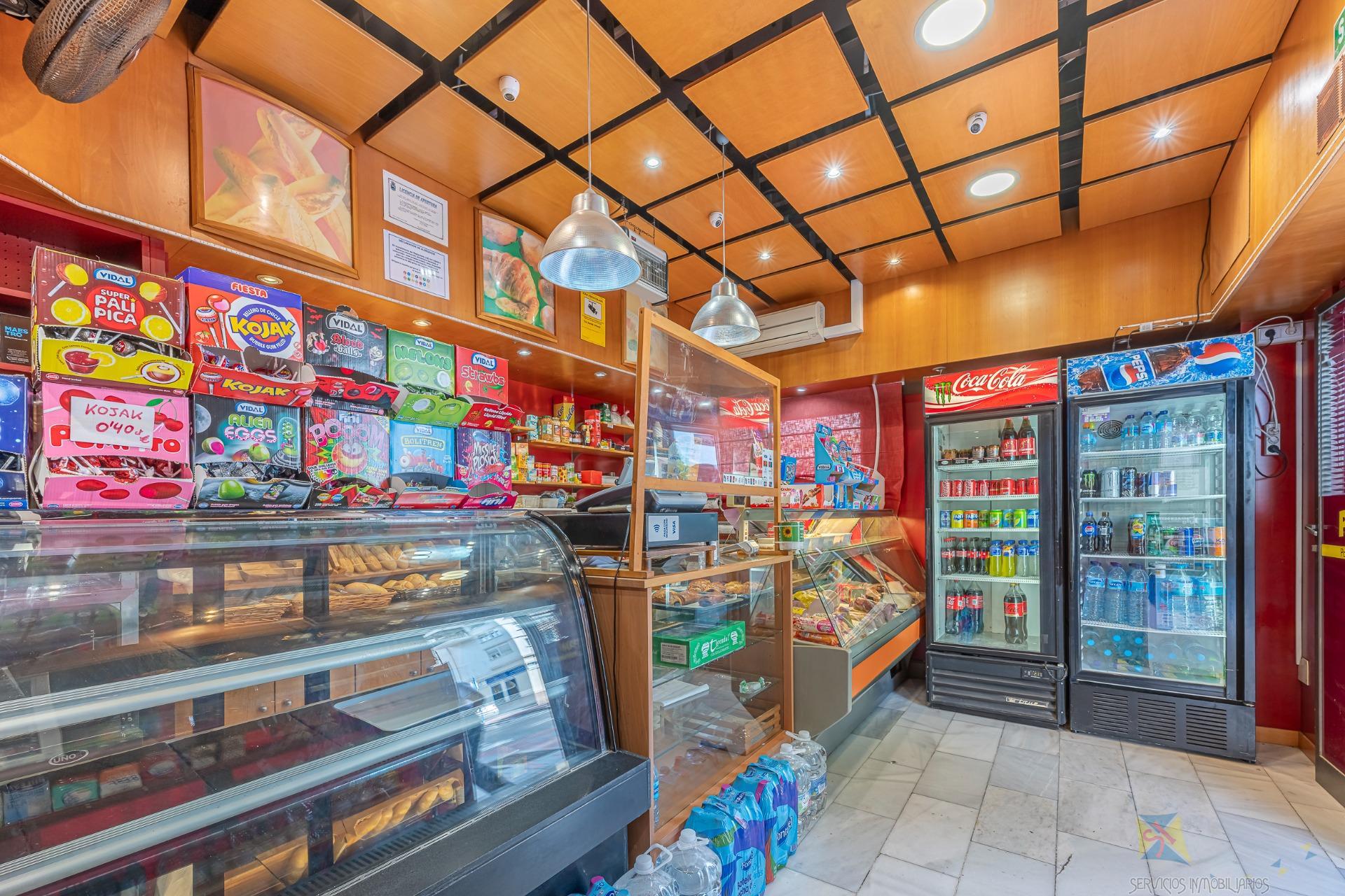 For sale of commercial in Fuengirola