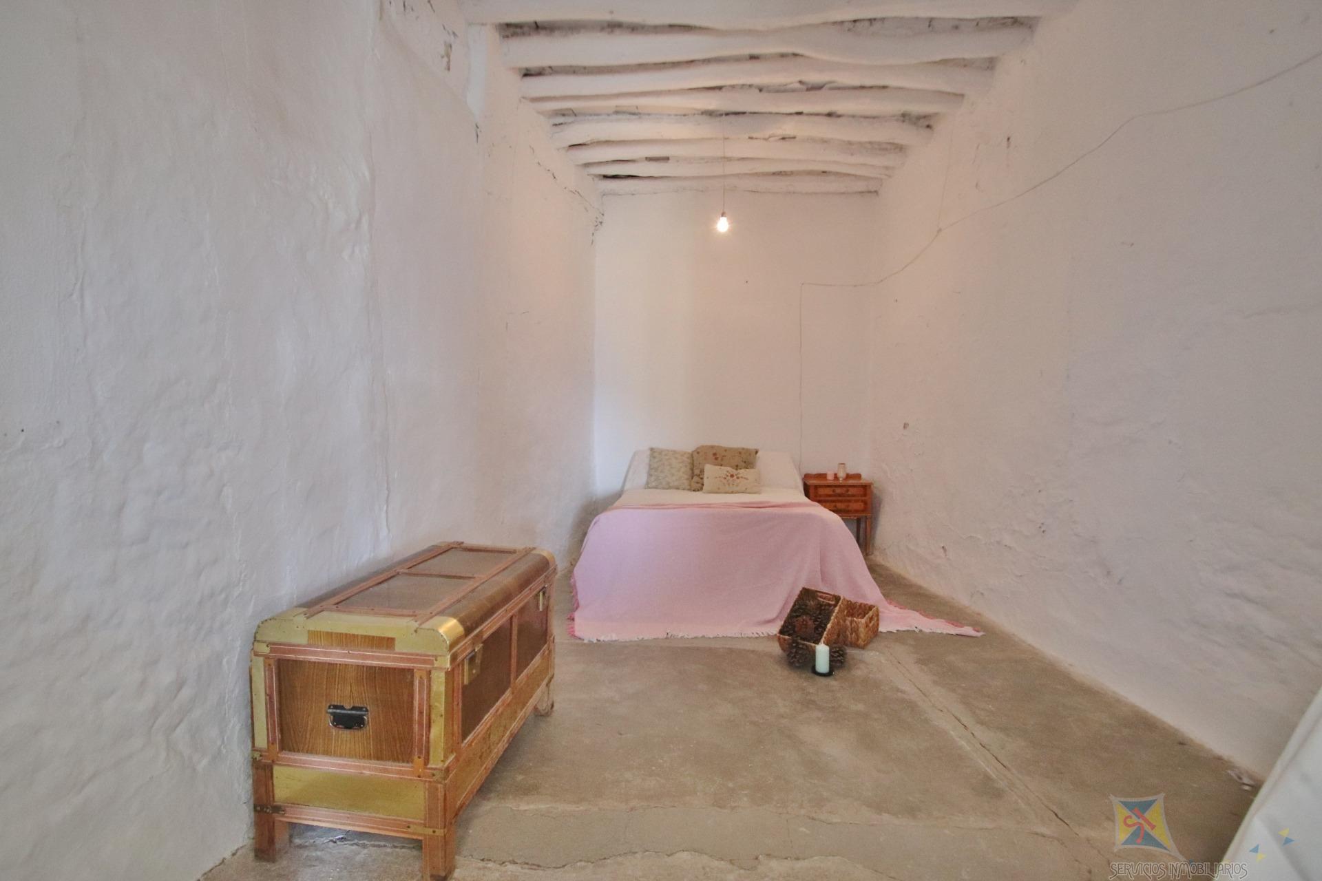 Venta de casa en Laroles