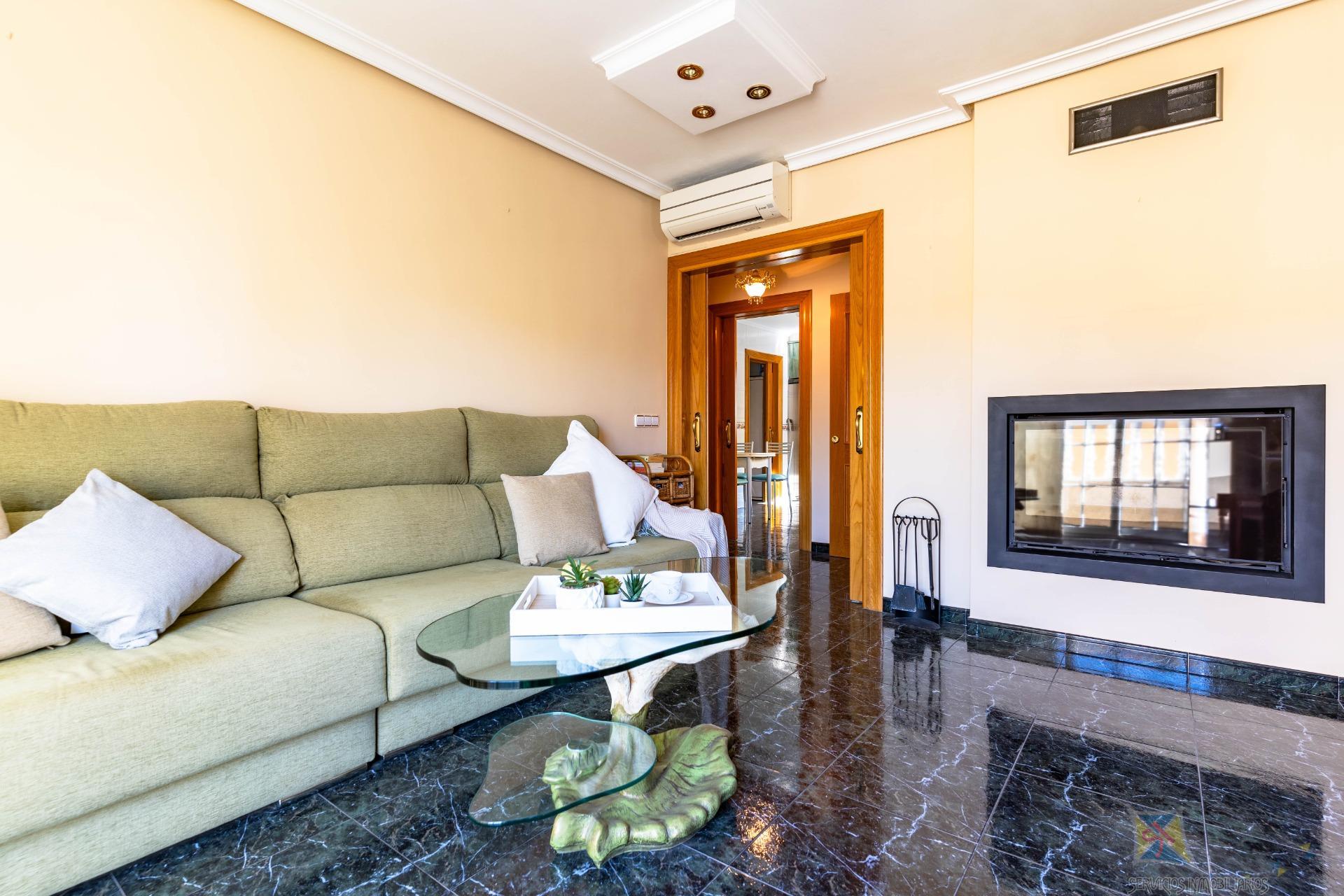 For sale of house in Huércal de Almería