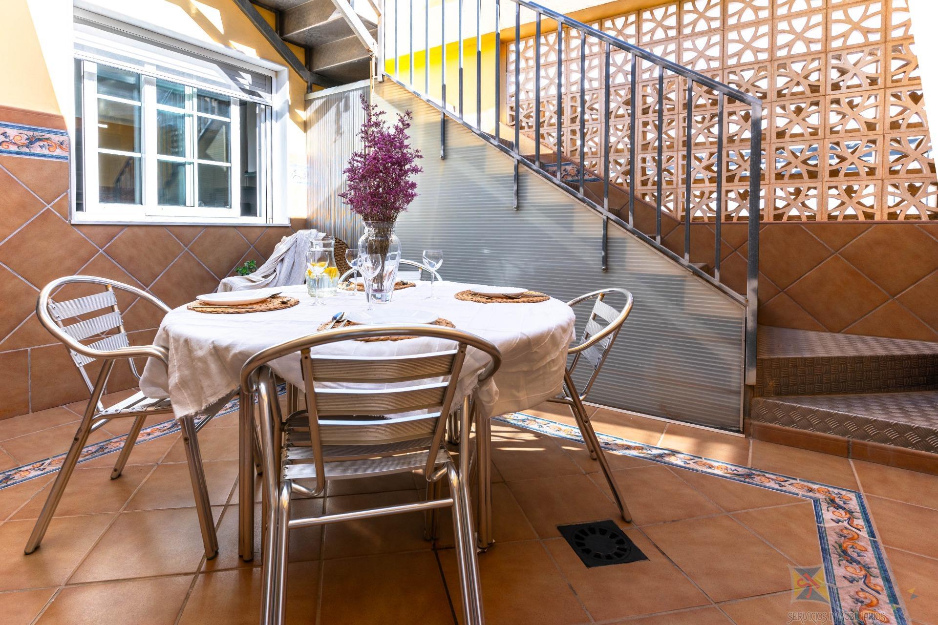 For sale of house in Huércal de Almería