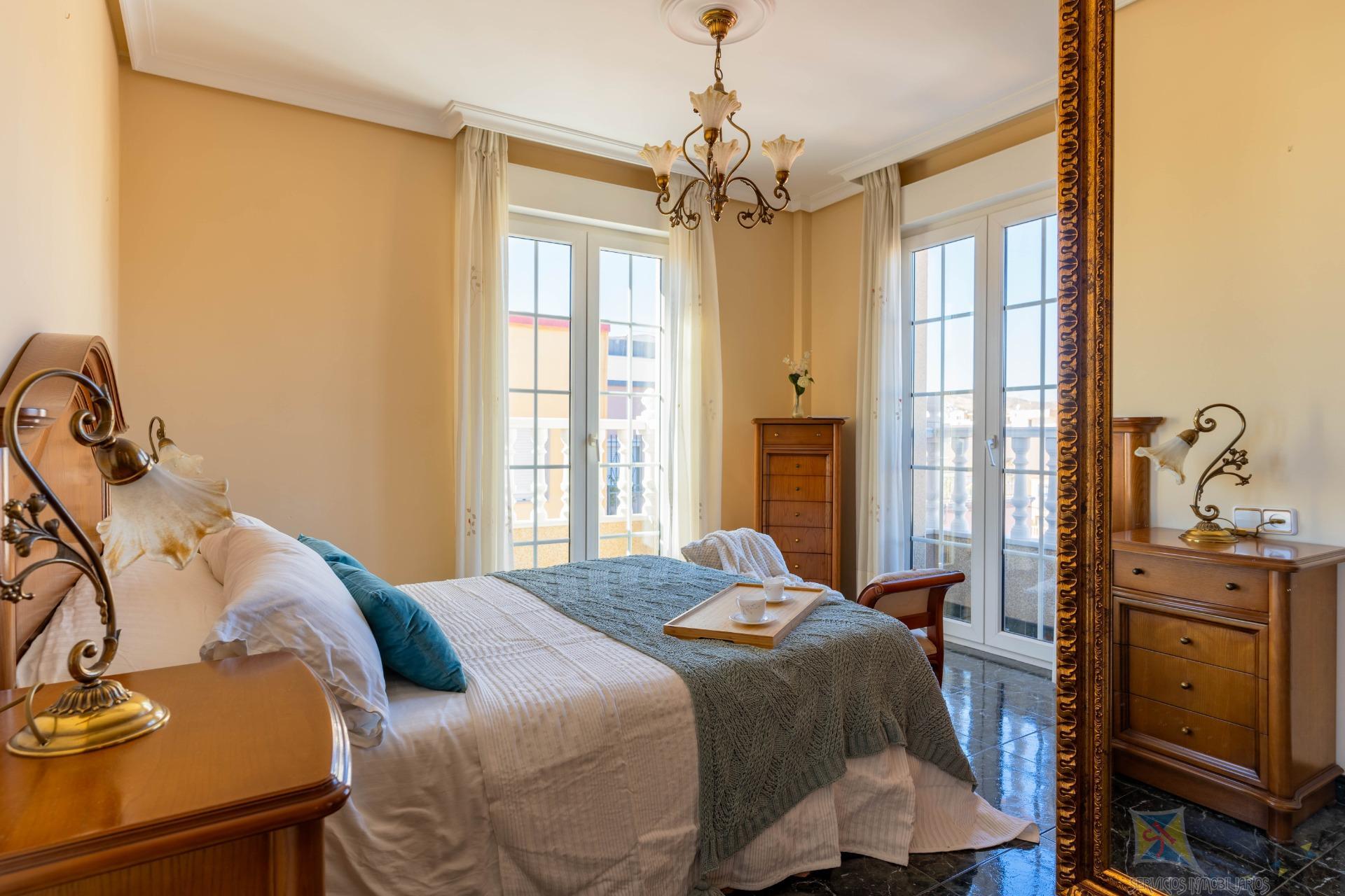 For sale of house in Huércal de Almería