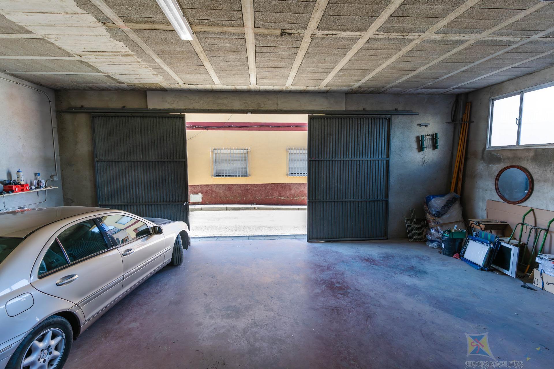 For sale of house in Huércal de Almería
