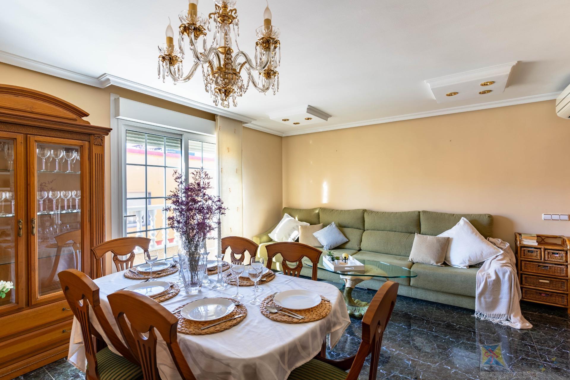For sale of house in Huércal de Almería