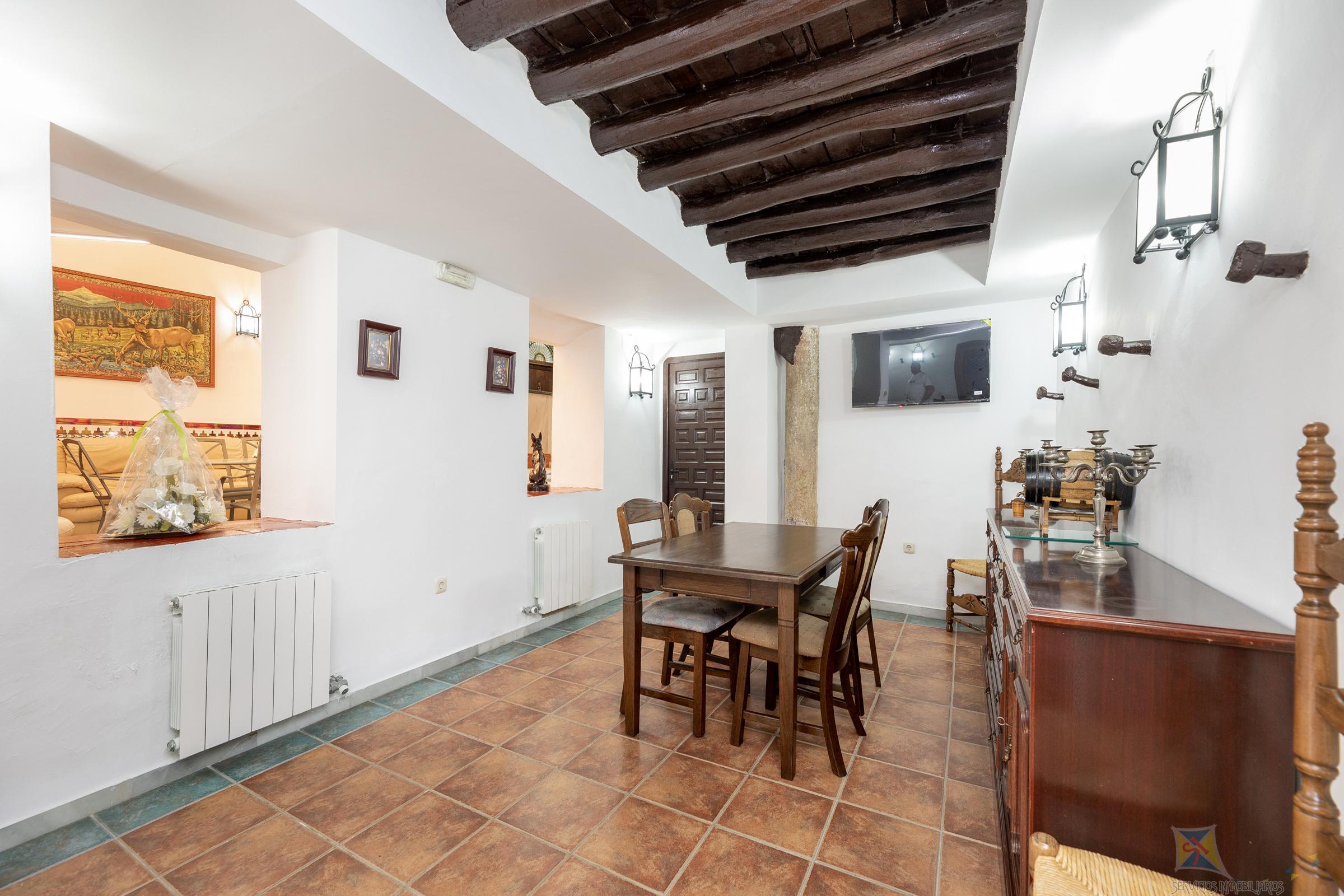 For sale of hostel in Alhama de Granada