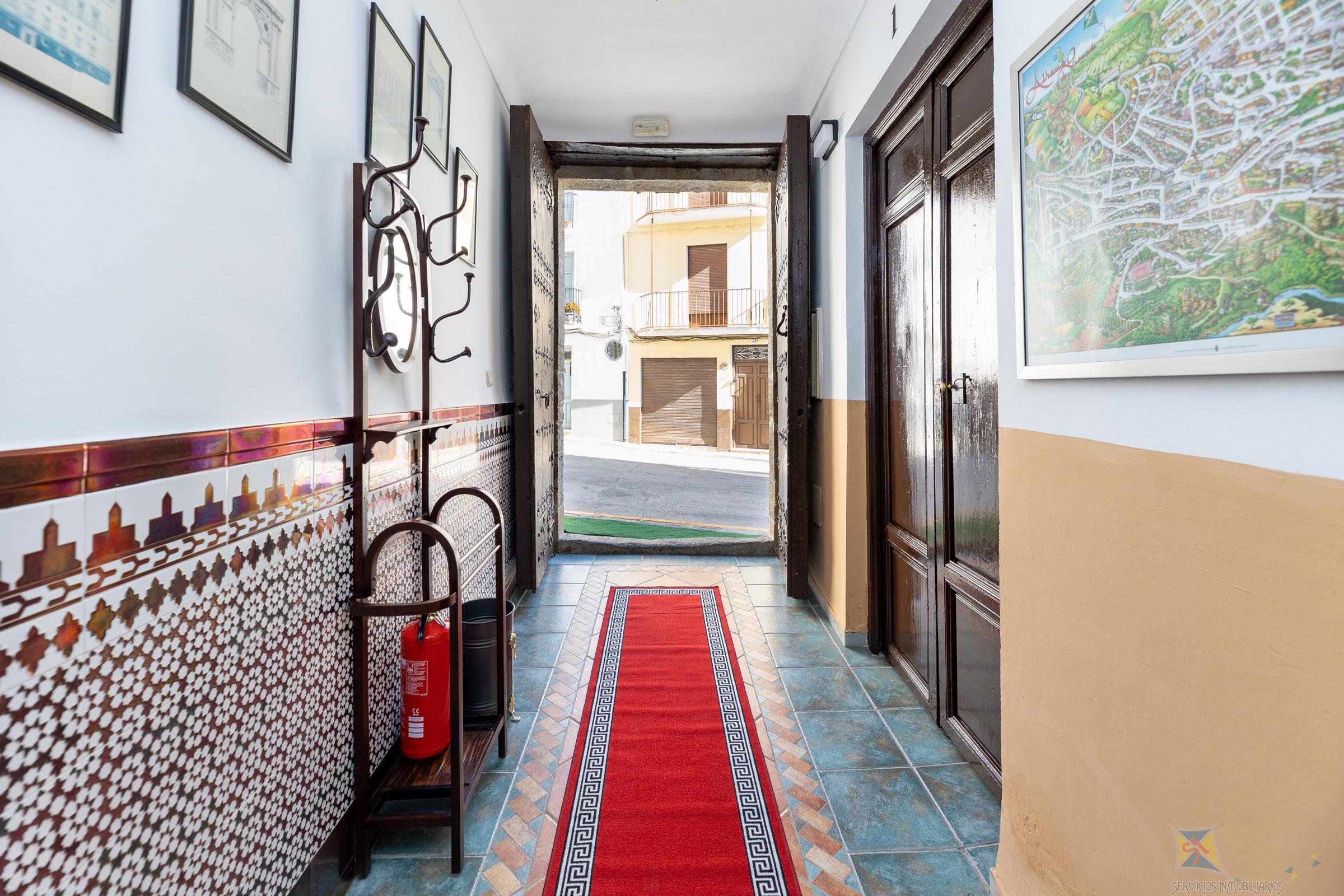 For sale of hostel in Alhama de Granada