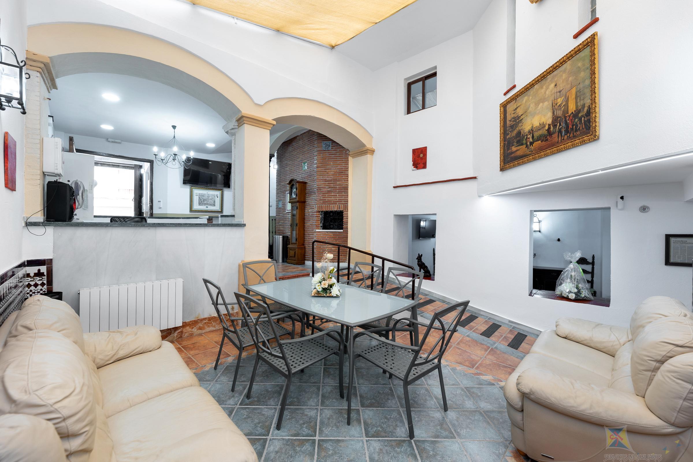 For sale of hostel in Alhama de Granada