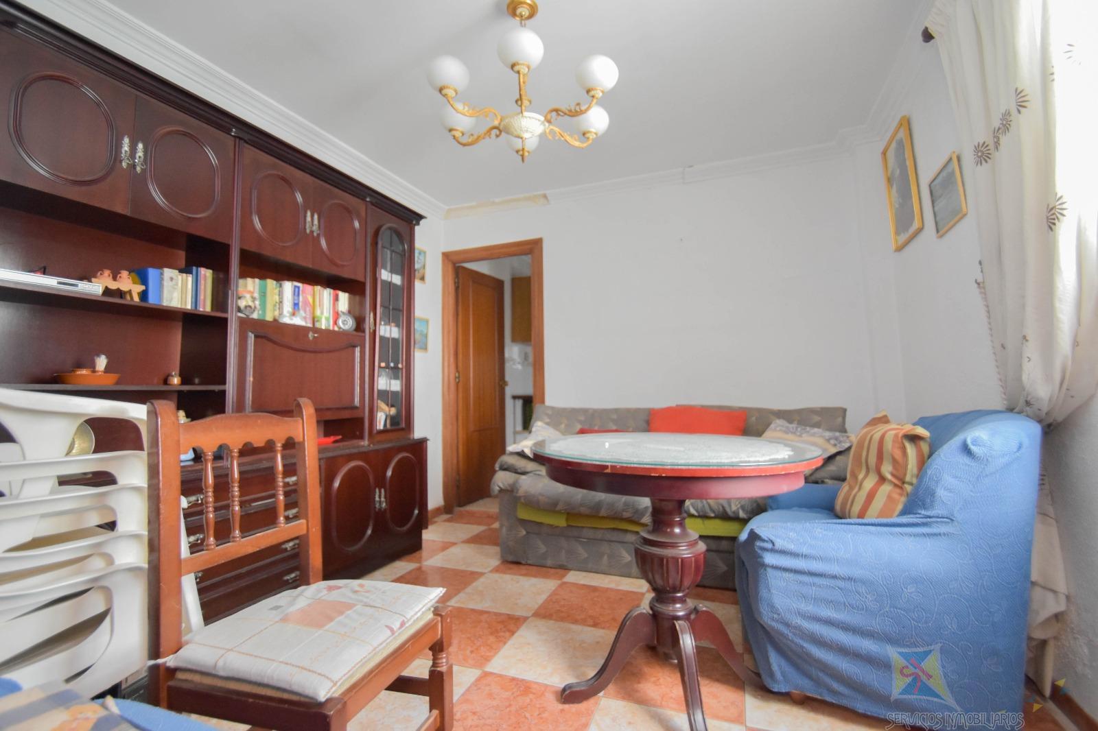 For sale of building in Linares