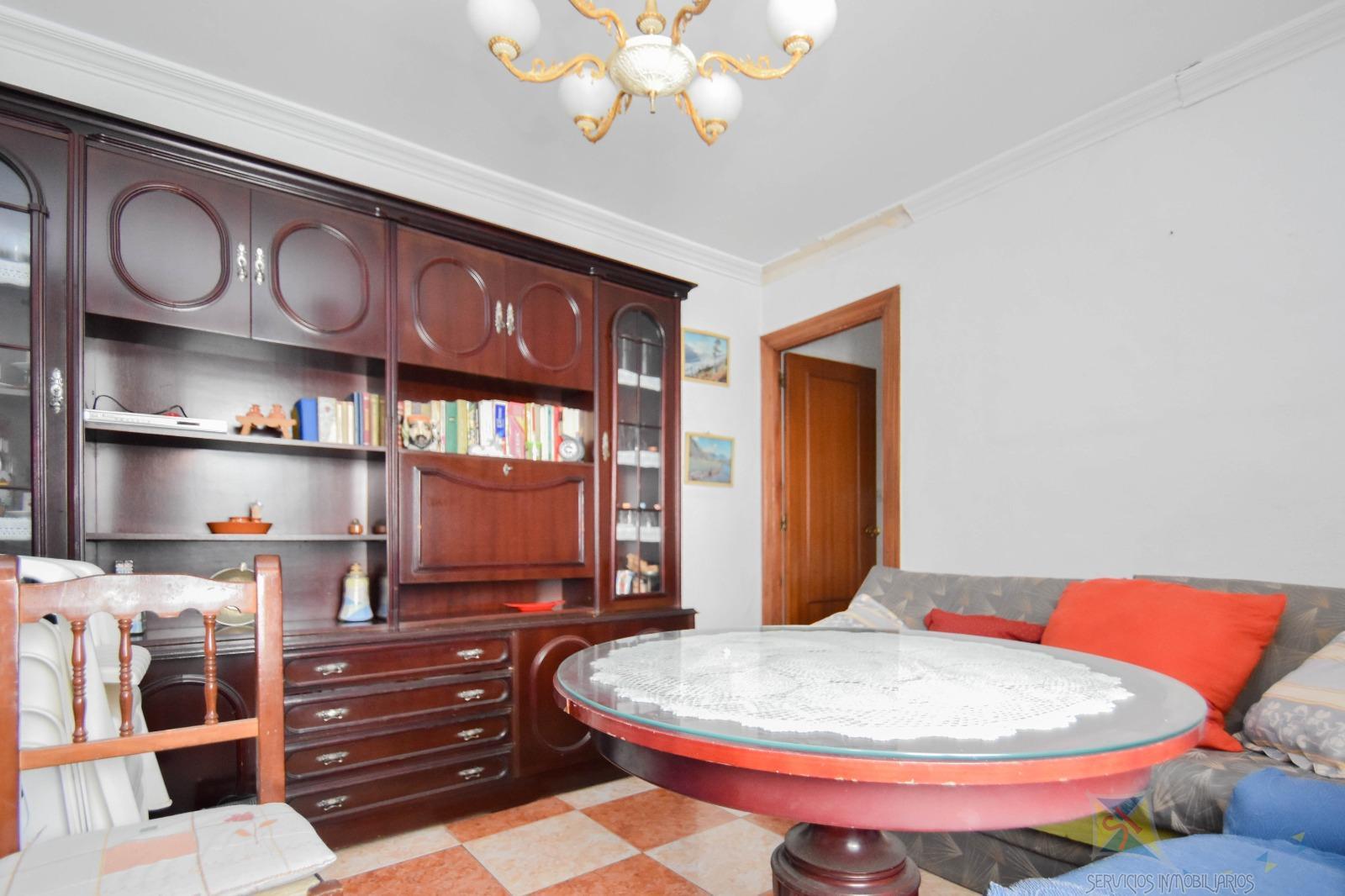 For sale of building in Linares