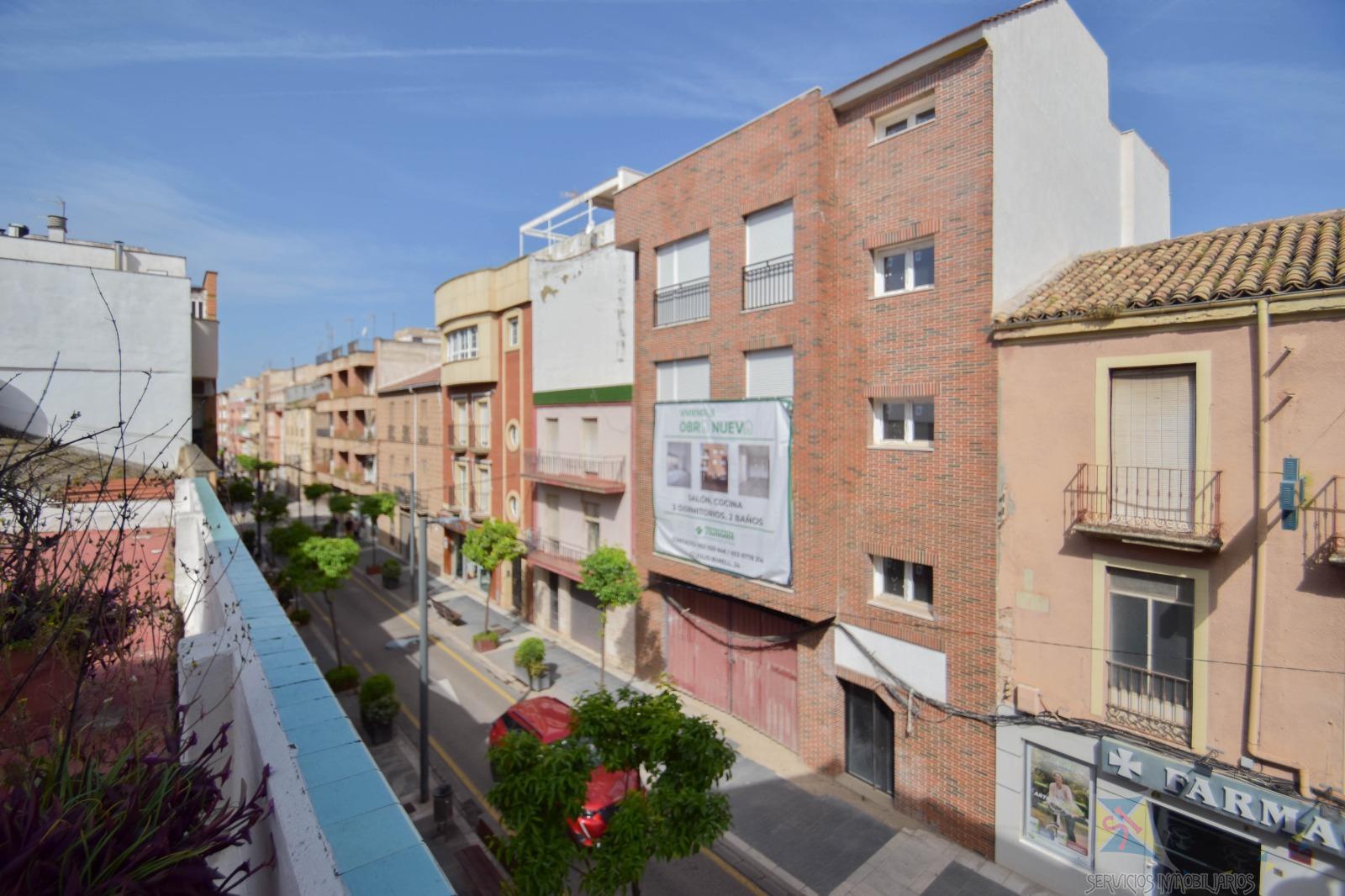 For sale of building in Linares