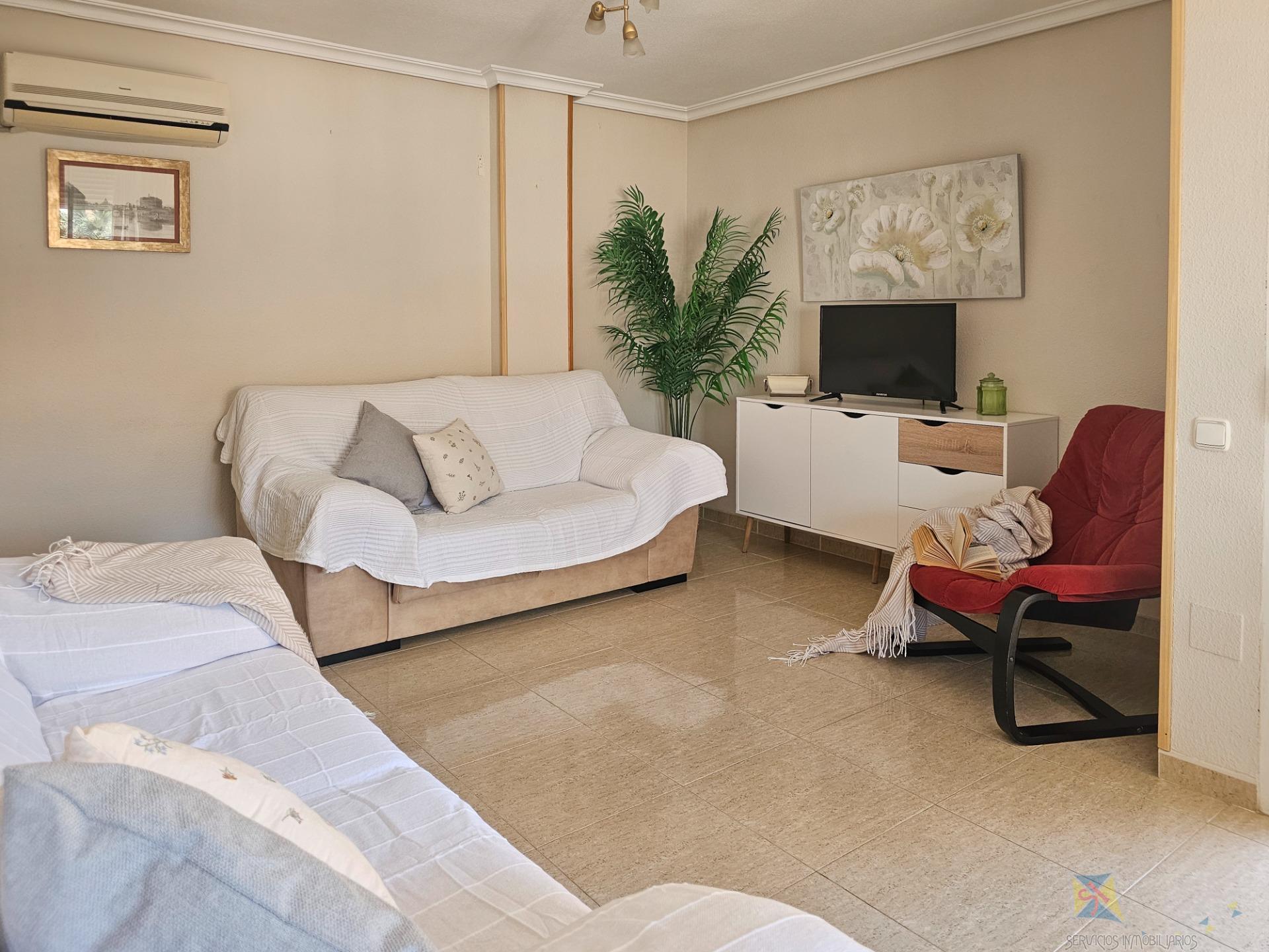 For sale of flat in Almería