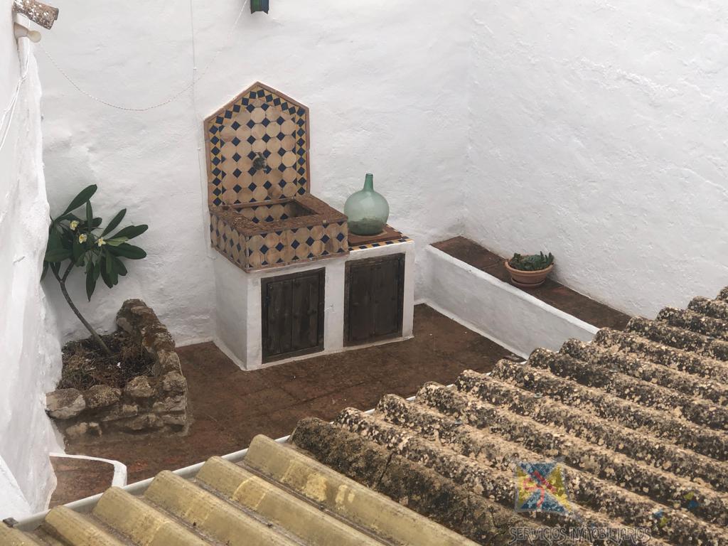 For sale of house in Cuevas de San Marcos