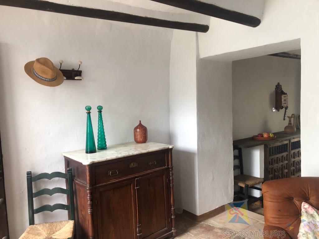 For sale of house in Cuevas de San Marcos