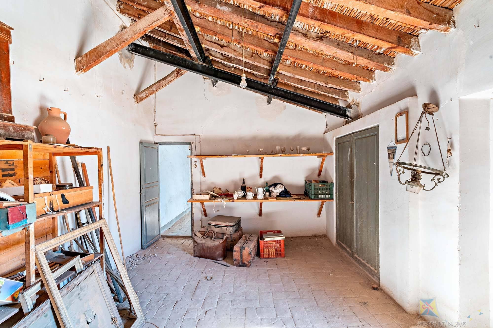 For sale of house in Berja
