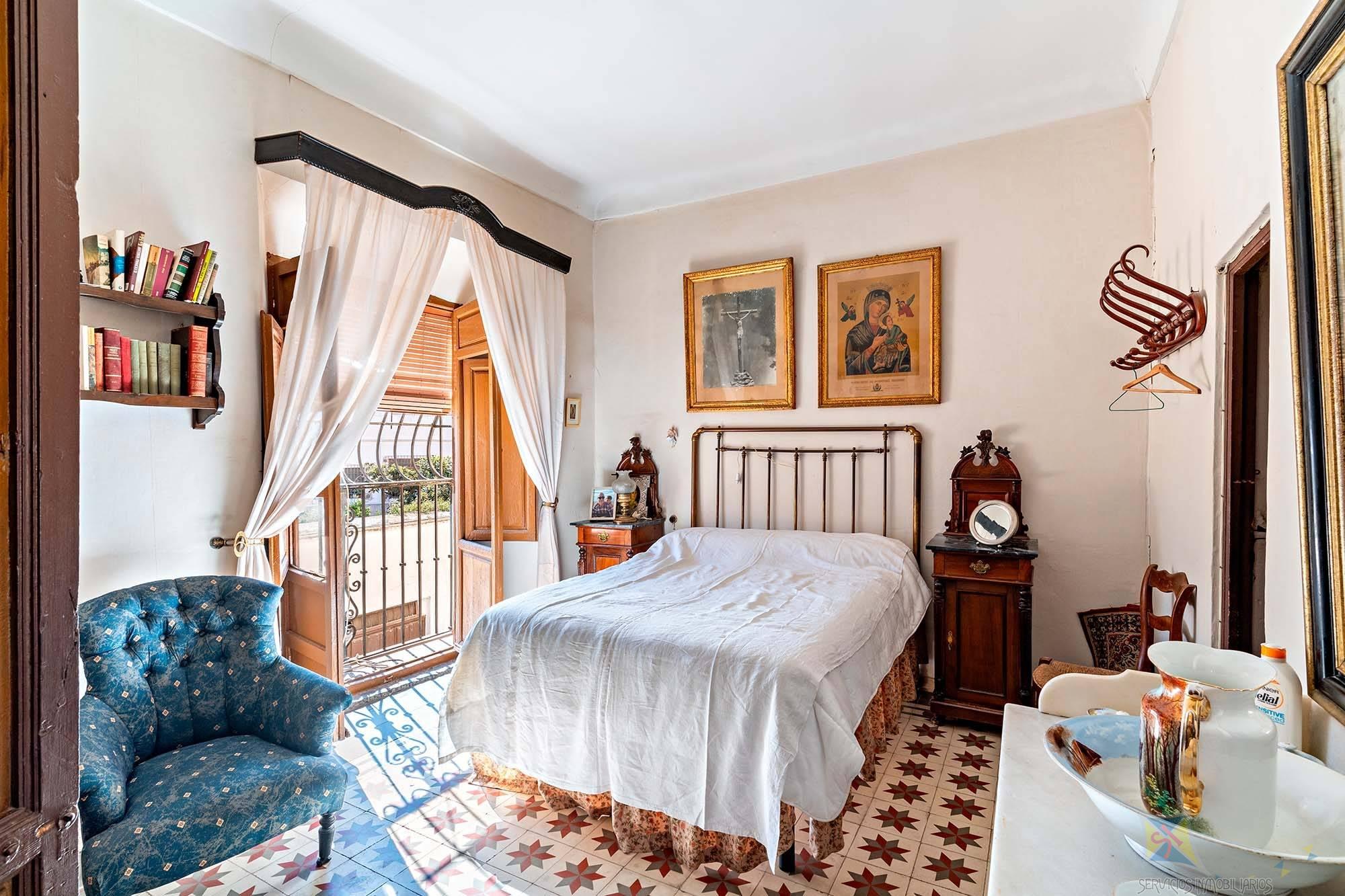 For sale of house in Berja
