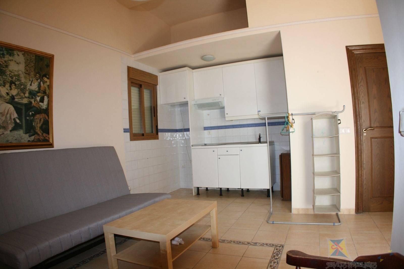 For sale of house in Adra
