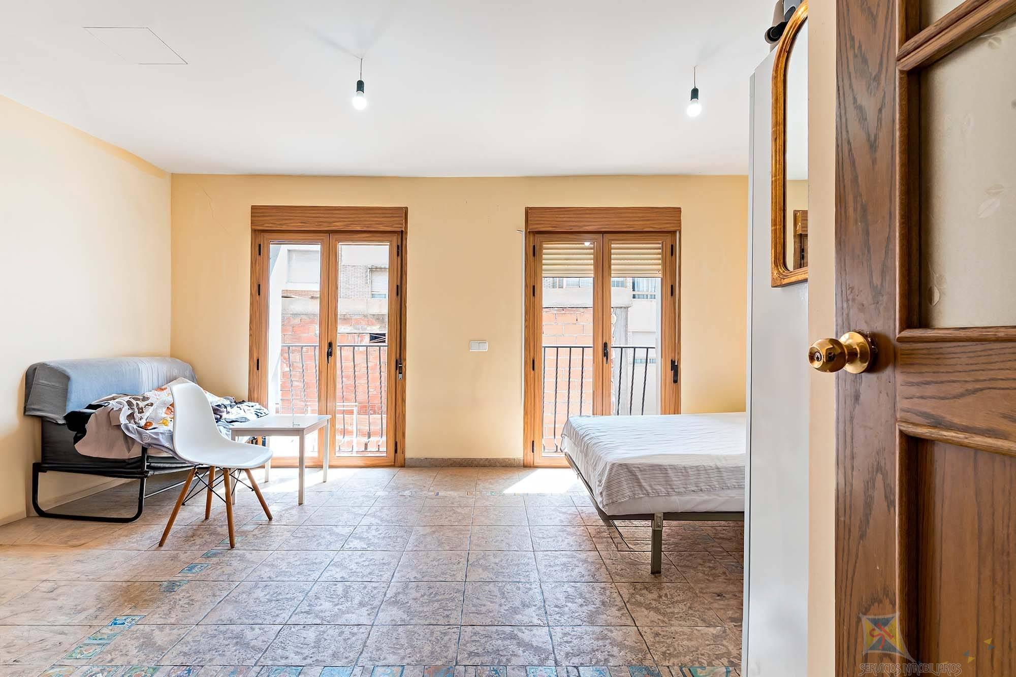 For sale of house in Adra