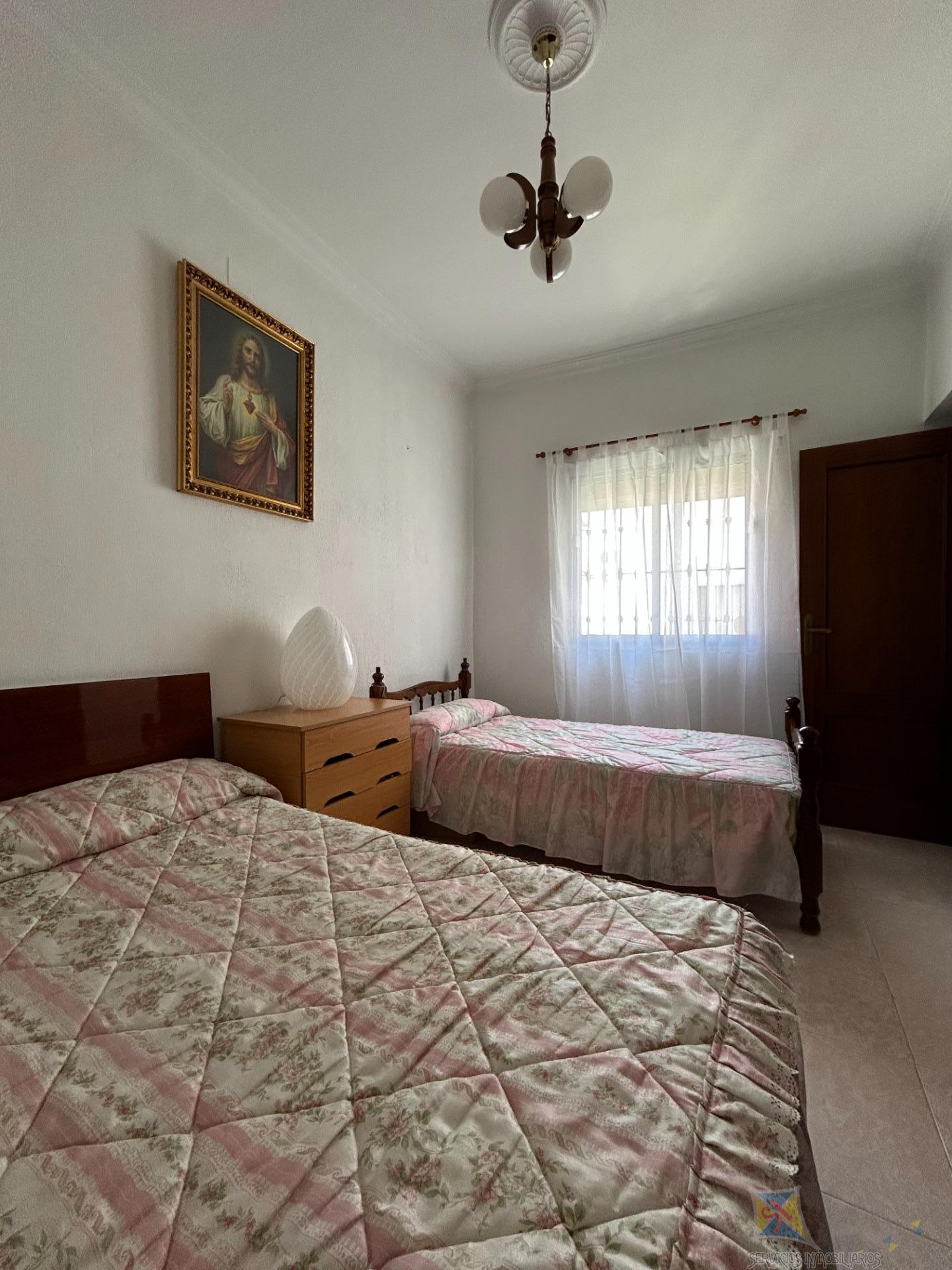 For sale of house in Mairena del Aljarafe