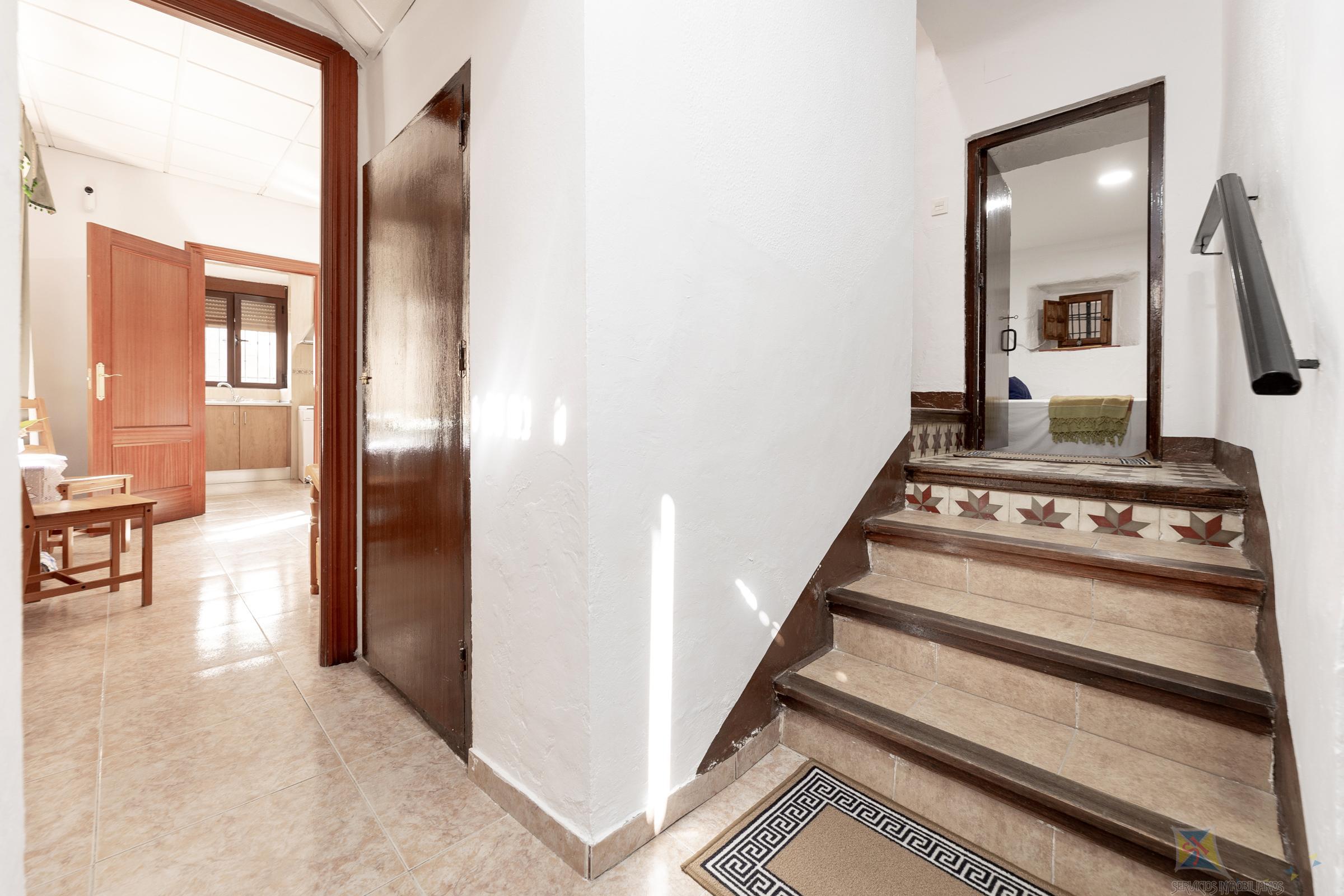 For sale of house in Alhama de Granada