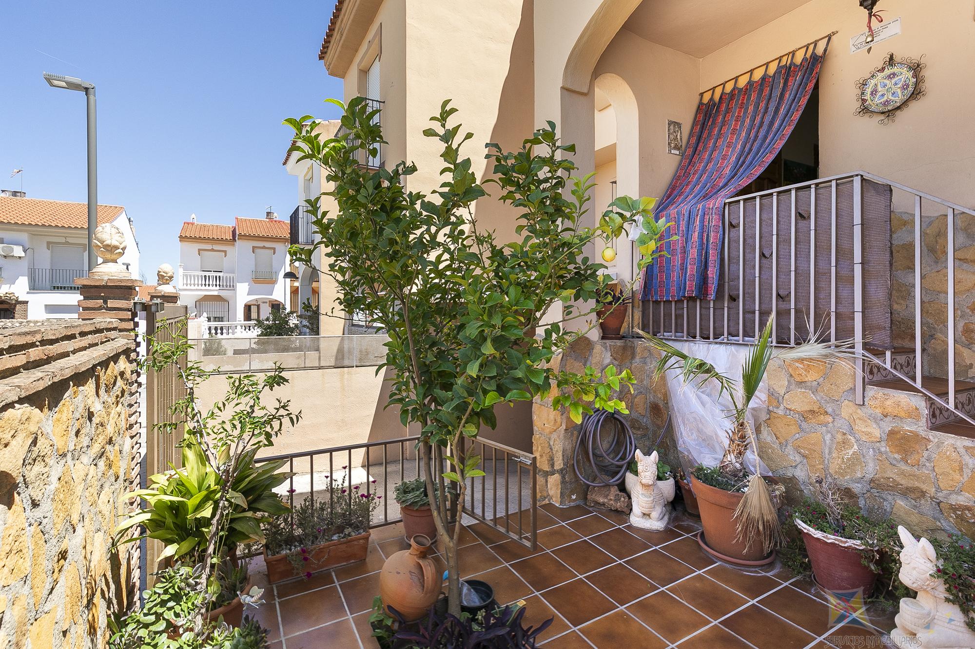 For sale of house in Otura