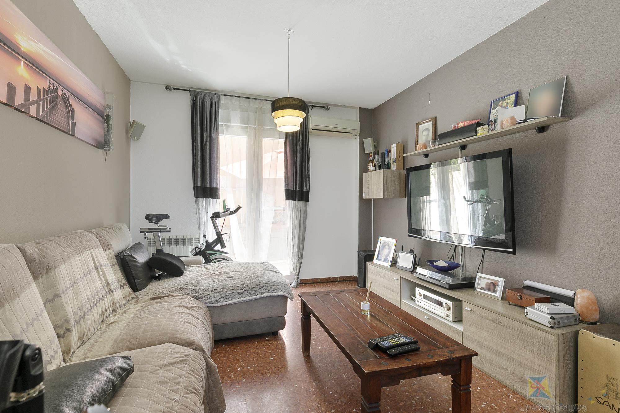 For sale of house in Otura