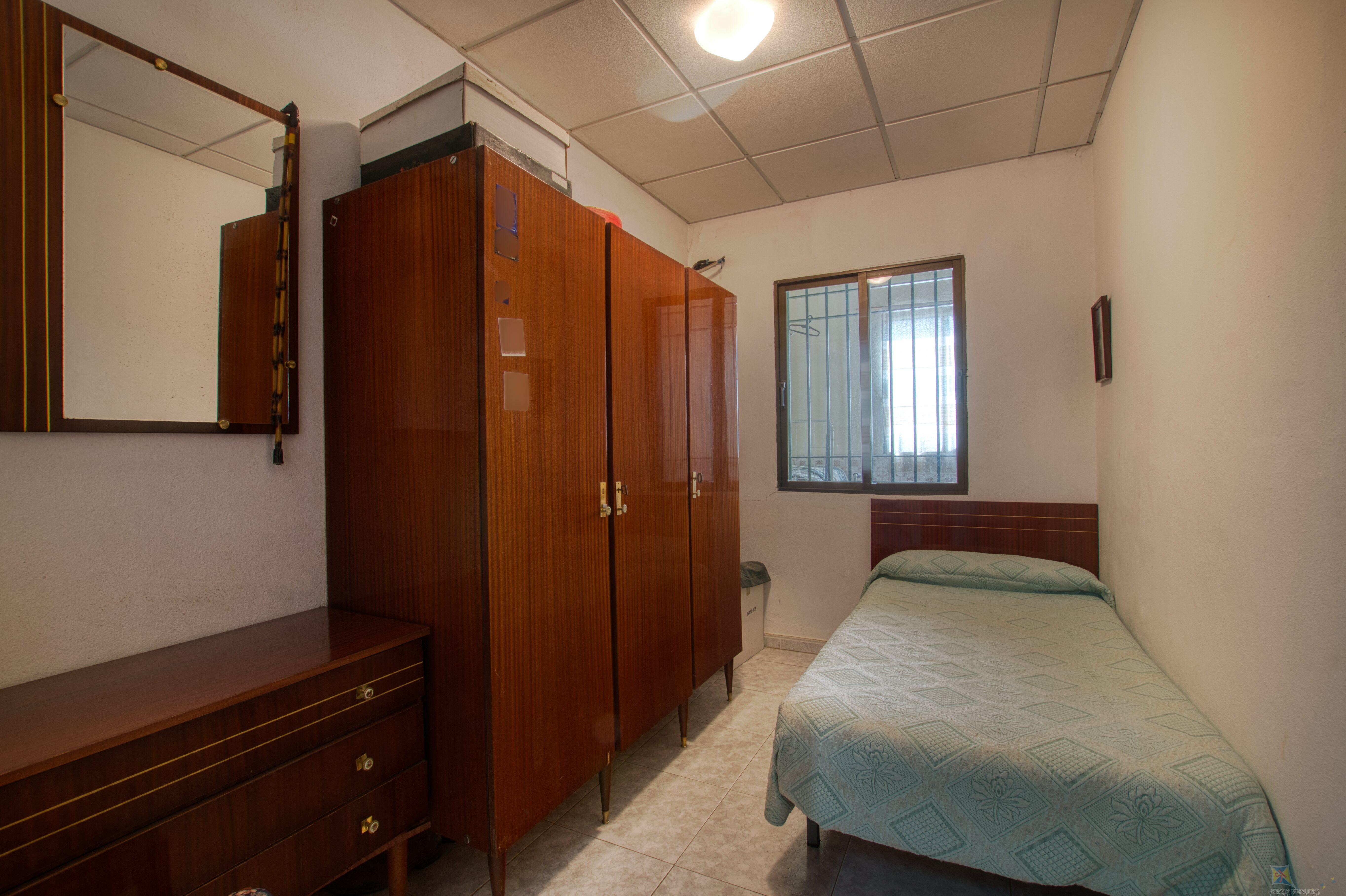 For sale of farmhouse in Torre del mar