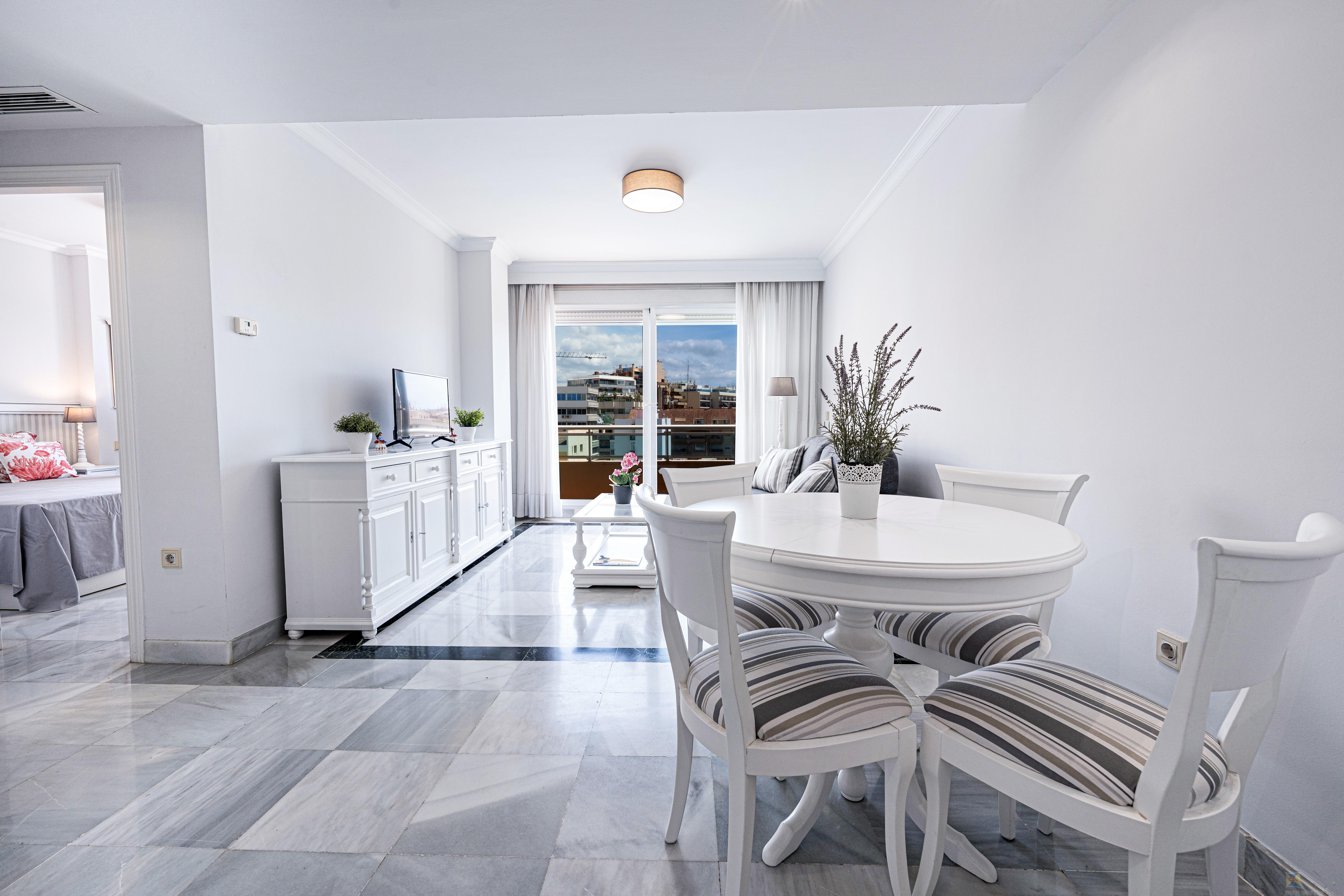 For sale of apartment in Marbella