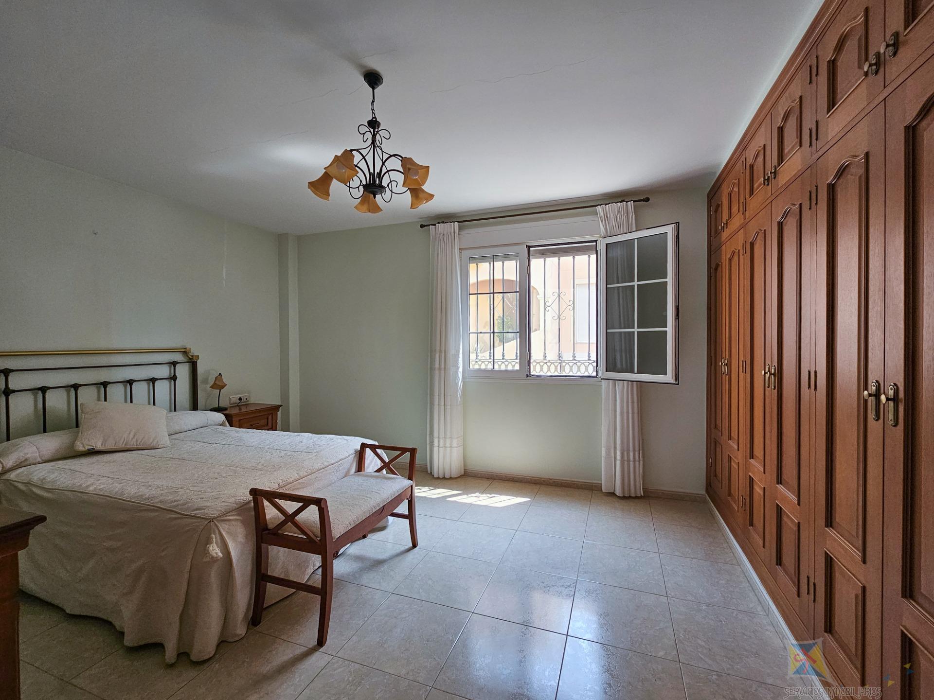 For sale of chalet in Pechina
